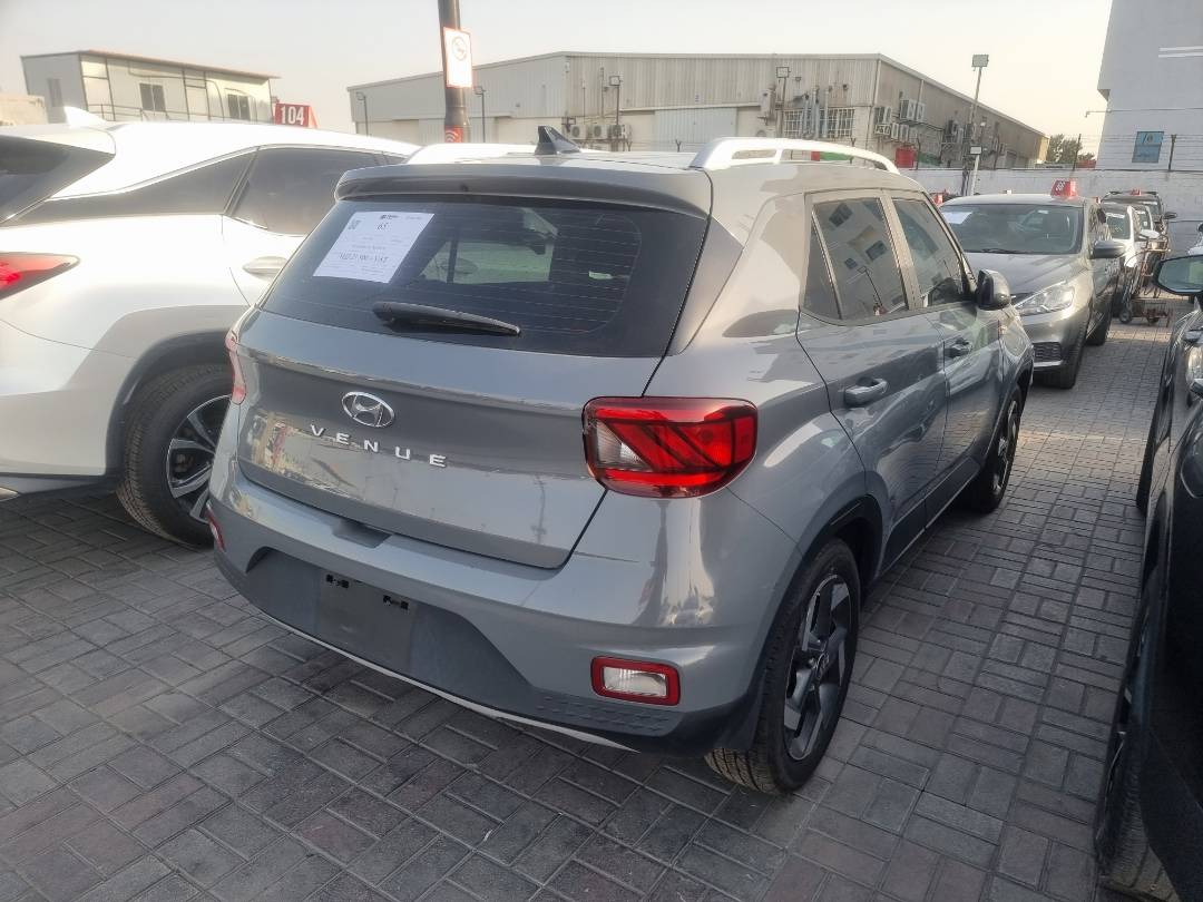 HYUNDAI VENUE SEL 2022 - Marhaba Auction Used Cars - Image 4