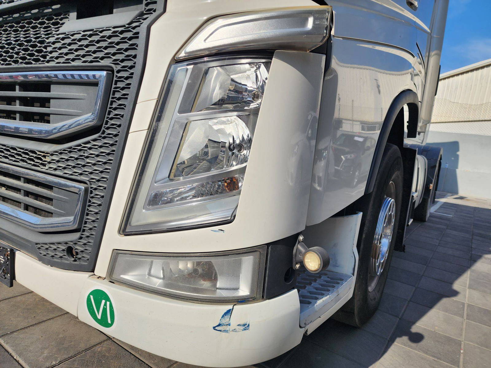 2014 VOLVO FH-Series — 961083,9 KM — Lot 693528 — Al Quoz - Marhaba Auctions Used Cars - Image 13