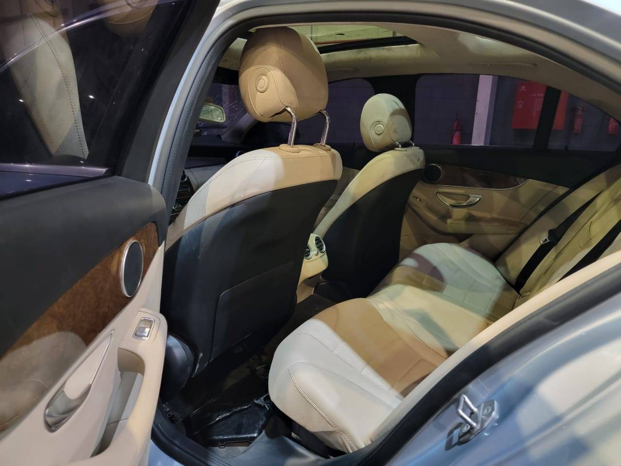 MERCEDES BENZ C300 2018 - Marhaba Auction Used Cars - Image 6