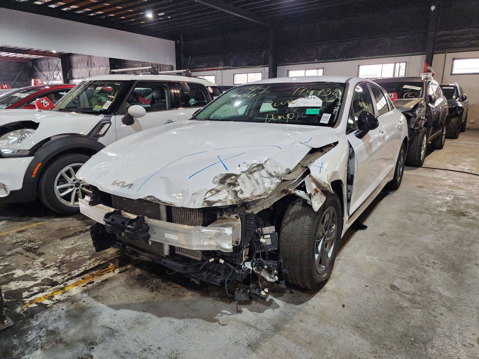2022 KIA K5 — 31886 Miles — Lot 41048163 — Ind. 12 - Marhaba Auctions Used Cars - Image 5
