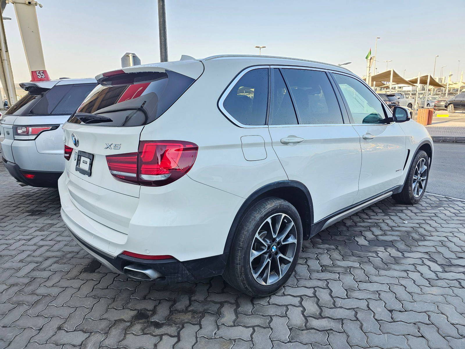 BMW X5 SDRIVE35I 2018 - Marhaba Auction Used Cars - Image 5