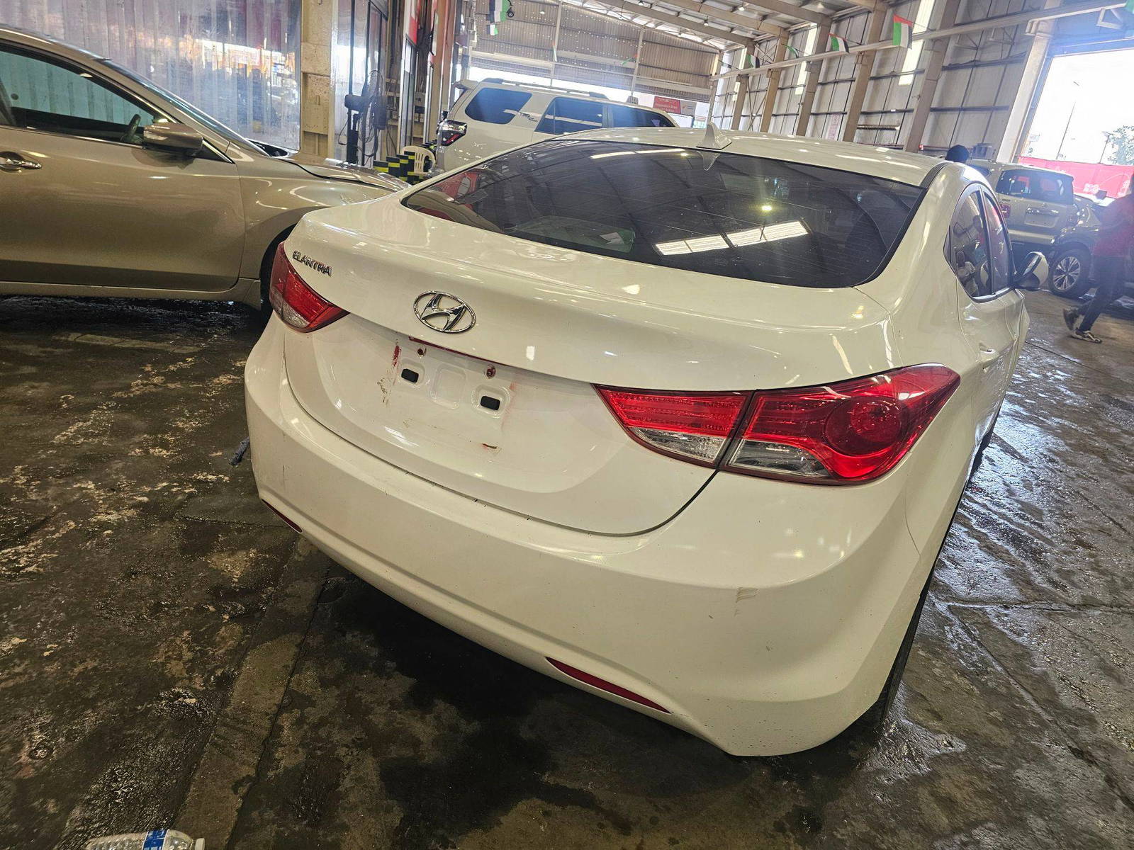 HYUNDAI ELANTRA 2013 - Marhaba Auction Used Cars - Image 5