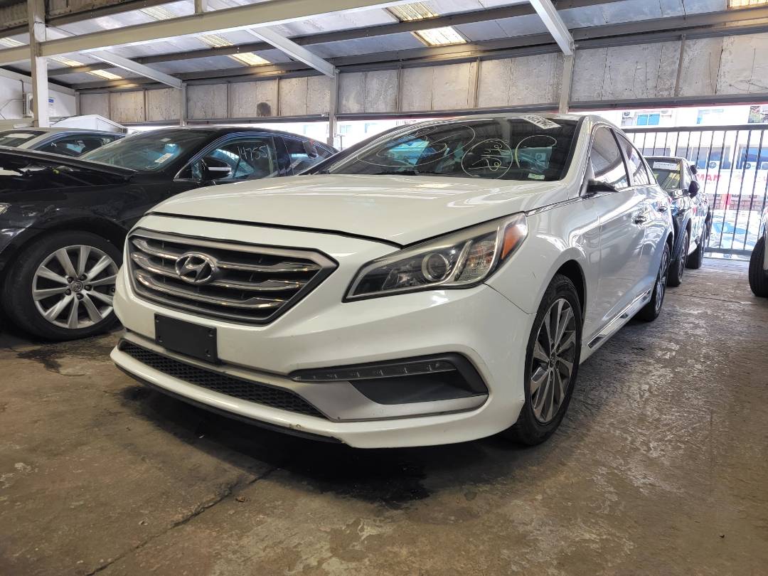 2017 HYUNDAI SONATA — 110570 Miles — Lot 526318 — Main - Marhaba Auctions Used Cars - Image 5