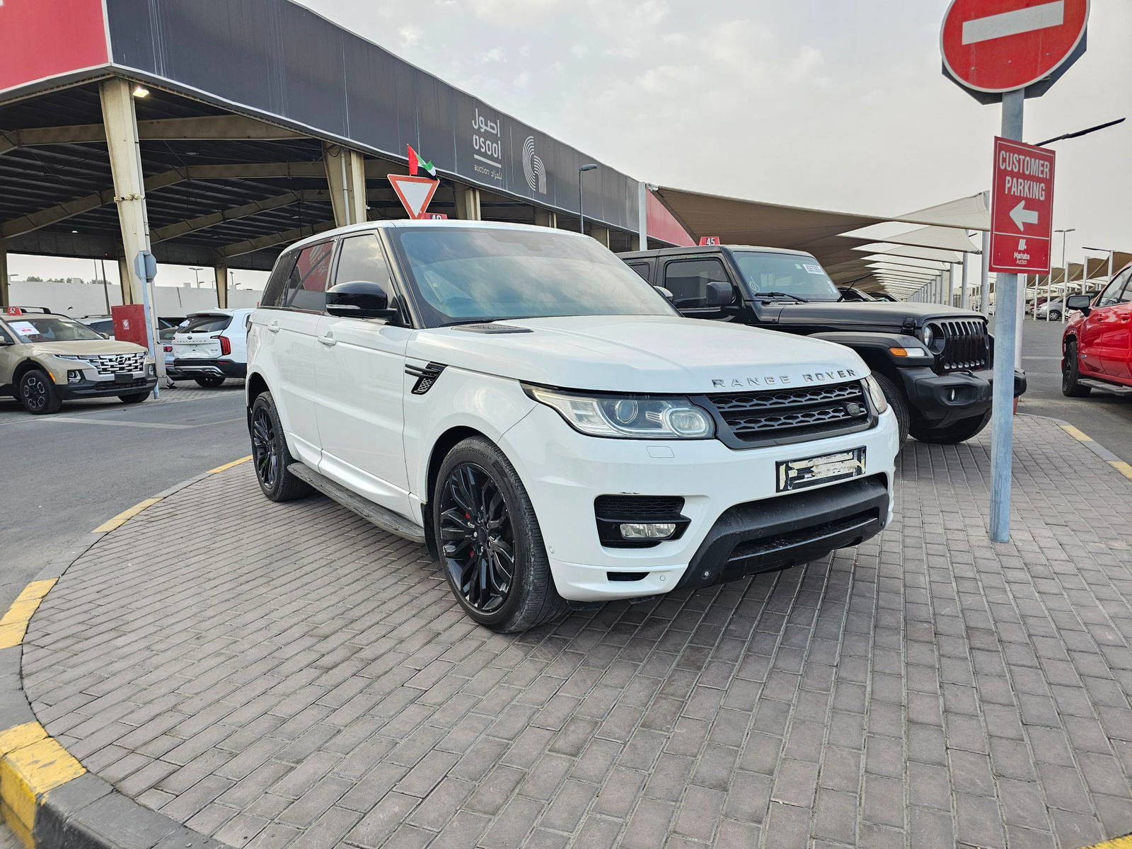 LAND ROVER RANGE ROVER SPORT 2014 - Marhaba Auction Used Cars - Image 4