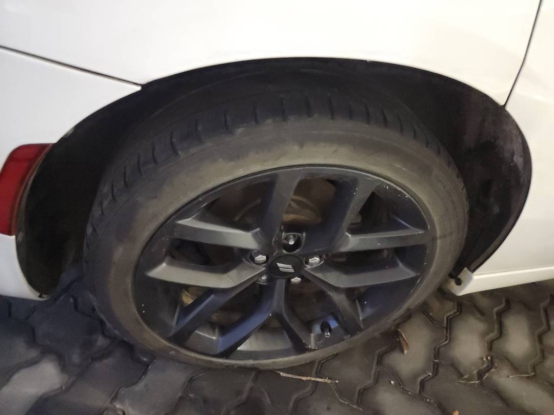 2019 DODGE CHARGER — 106925 Miles — Lot 72261833 - Marhaba Auctions Used Cars - Image 8
