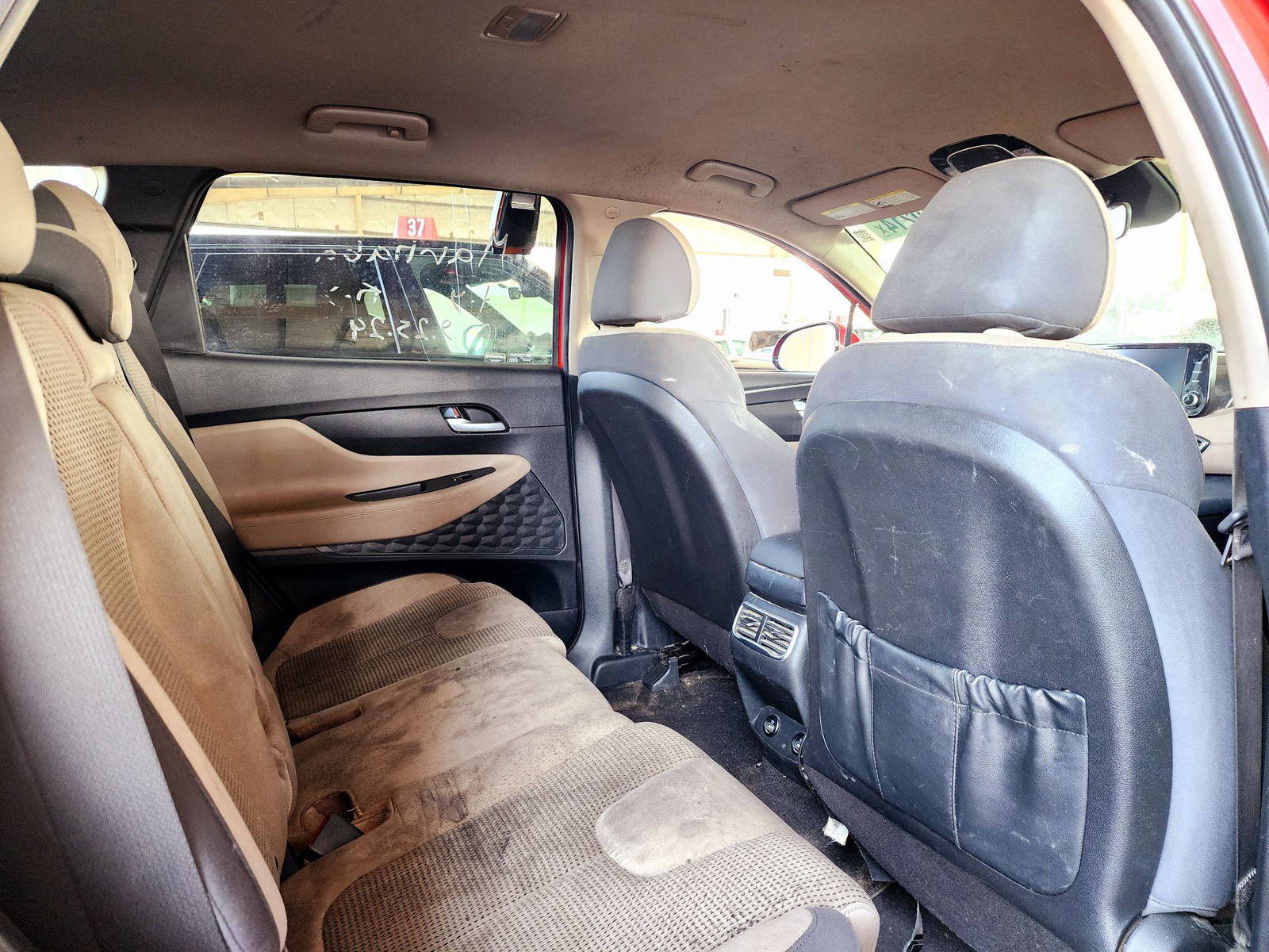 2022 HYUNDAI SANTA FE — 64492 Miles — Lot 461013 — Souq - Marhaba Auctions Used Cars - Image 6