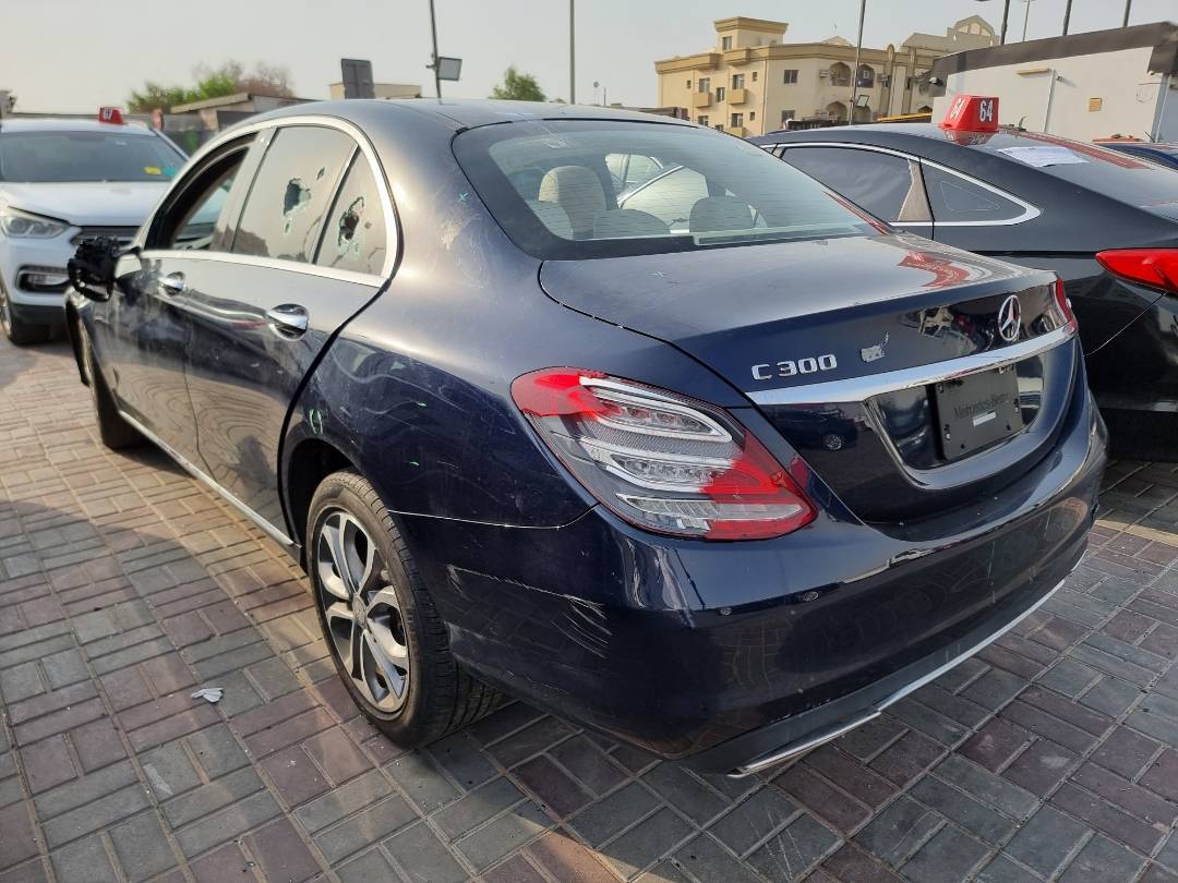 2016 MERCEDES BENZ C300 — 85921 Miles — Lot 215478 — Ind. 12 - Marhaba Auctions Used Cars - Image 5