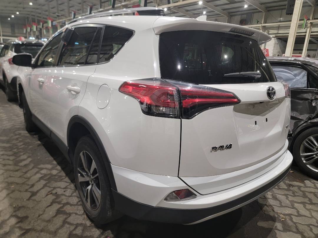 2018 TOYOTA RAV4 — 59889 Miles — Lot 65704213 - Marhaba Auctions Used Cars - Image 11