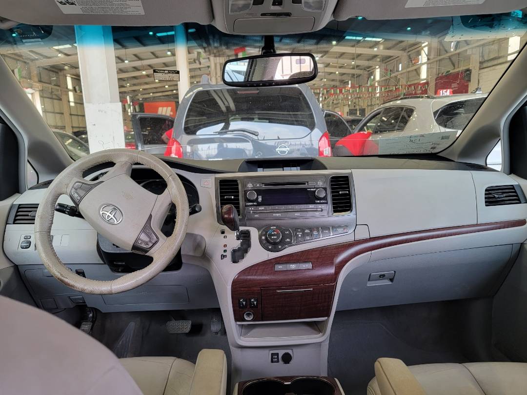 2012 TOYOTA SIENNA — 170268 Miles — Lot 3CS262342 — Main - Marhaba Auctions Used Cars - Image 8