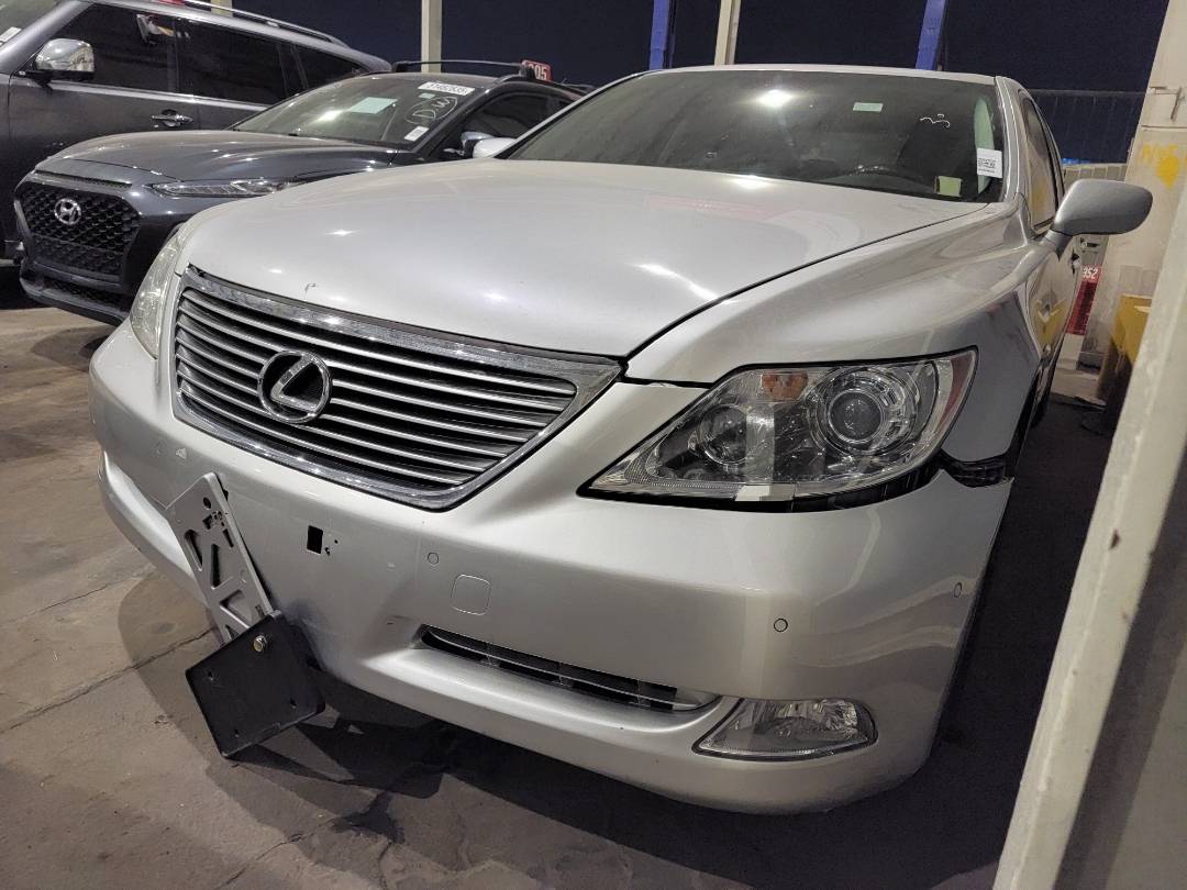 2008 LEXUS LS 460 — 270160 KM — Lot 85081720 — Main - Marhaba Auctions Used Cars - Image 4