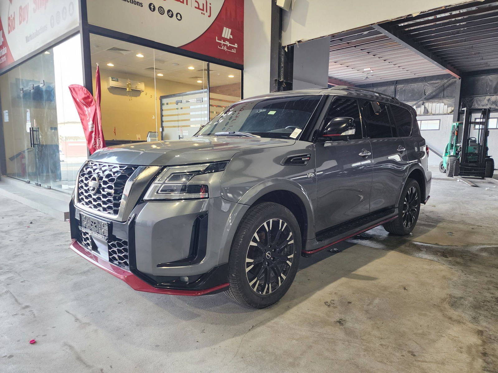 2020 INFINITI QX80 — 191324 KM — Lot F0L9701919 — Al Quoz - Marhaba Auctions Used Cars - Image 3