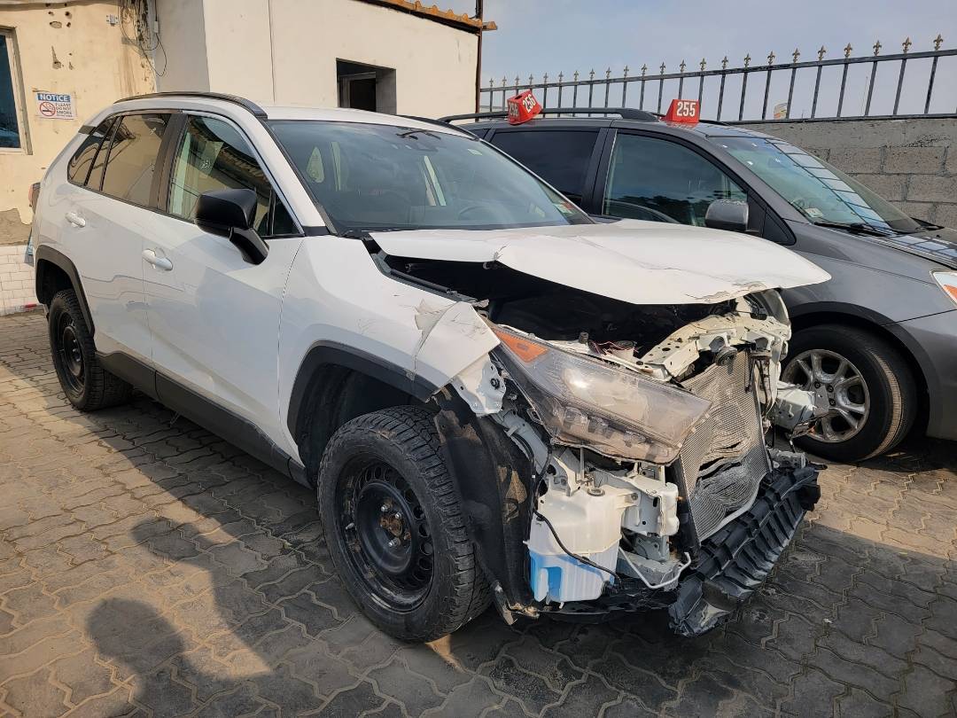 2019 TOYOTA RAV4 — 50517 Miles — Lot 052834 — Main - Marhaba Auctions Used Cars - Image 4