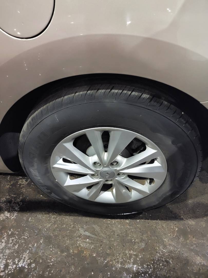 2015 KIA SEDONA — 162581 Miles — Lot 6061109 — Main - Marhaba Auctions Used Cars - Image 9