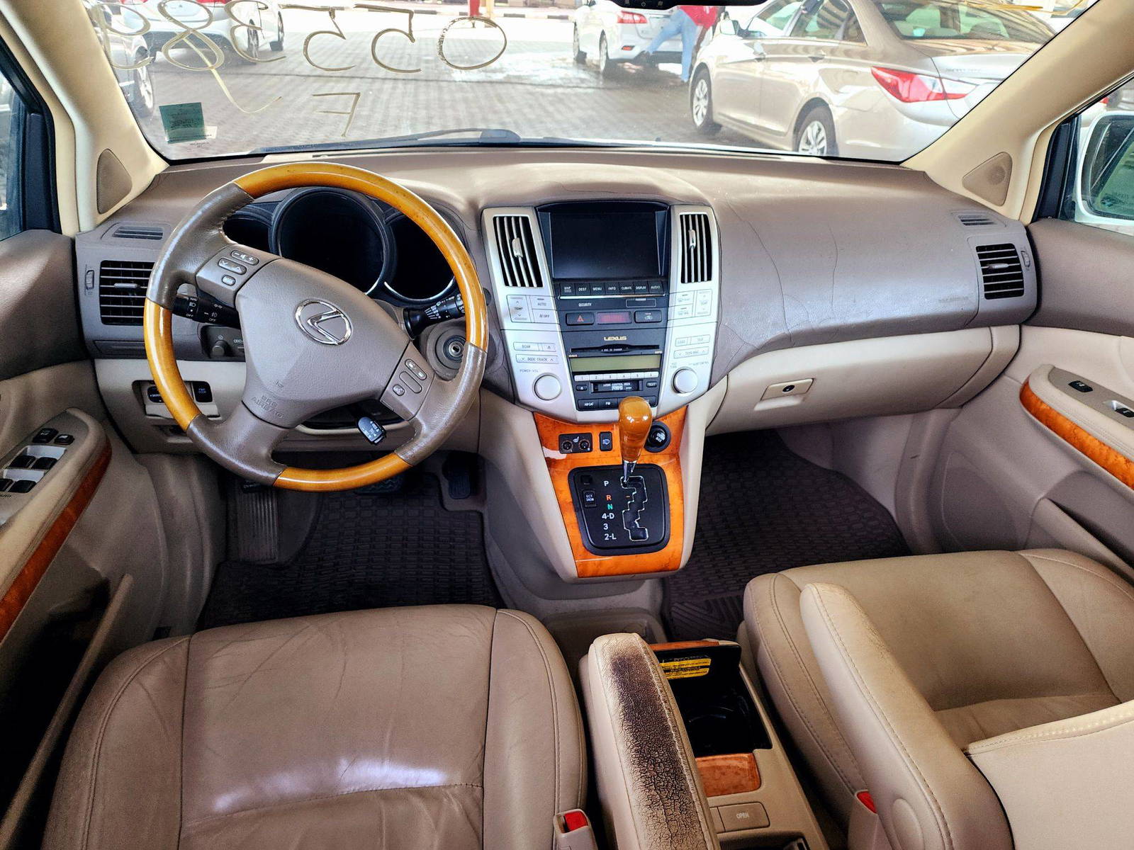 2008 LEXUS RX 350 — 194589 Miles — Lot 67058714 — Souq - Marhaba Auctions Used Cars - Image 7