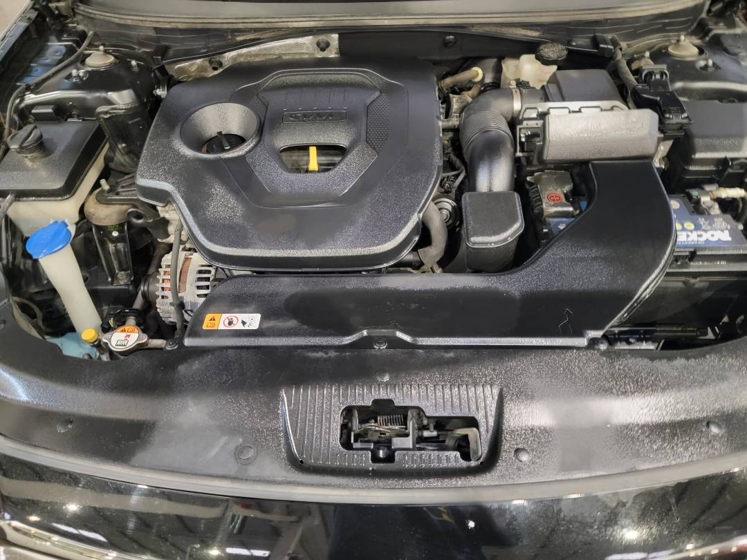 2015 HYUNDAI SONATA — 219131 KM — Lot 003758 — Main - Marhaba Auctions Used Cars - Image 11