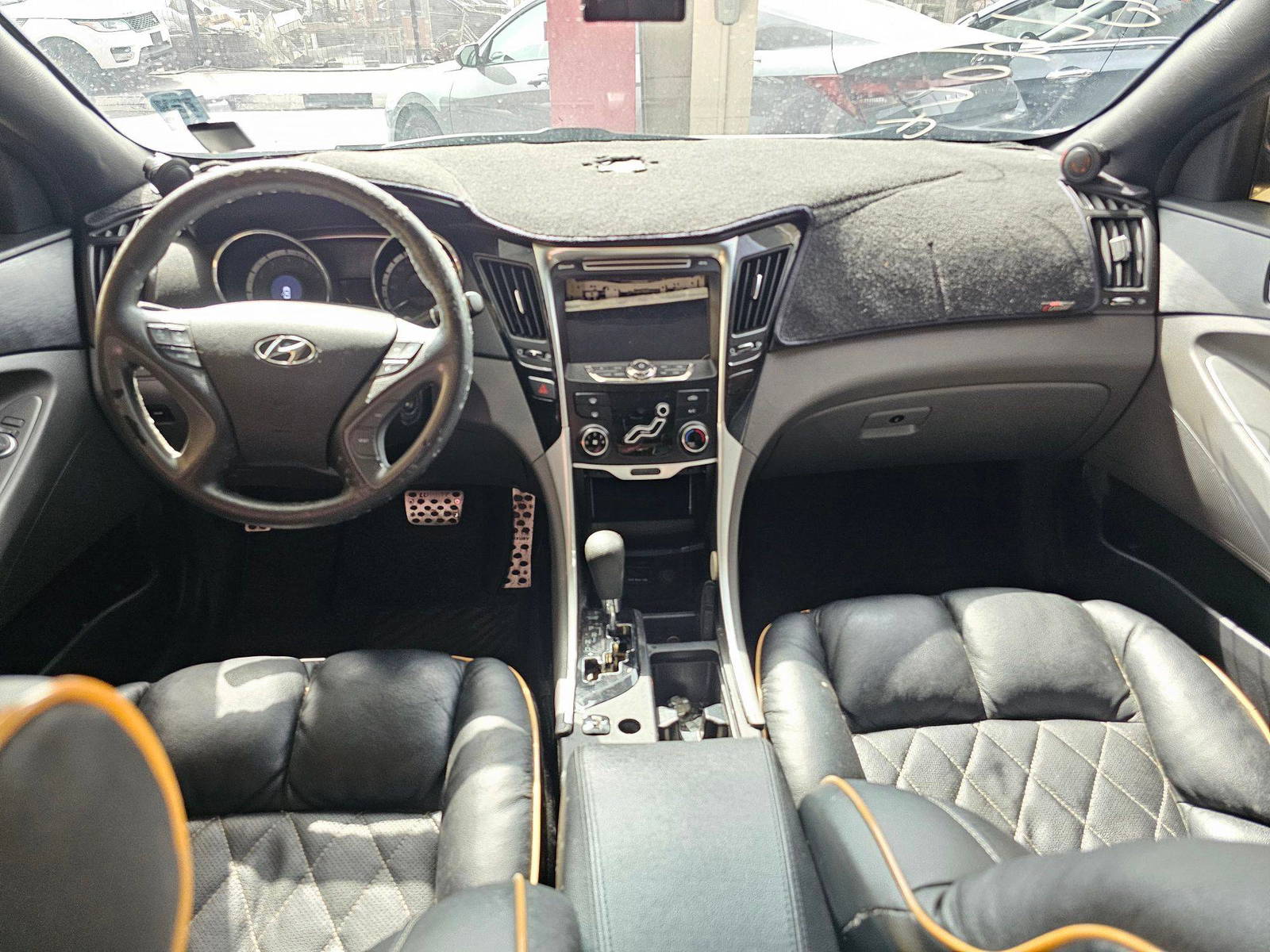 HYUNDAI SONATA 2011 - Marhaba Auction Used Cars - Image 7