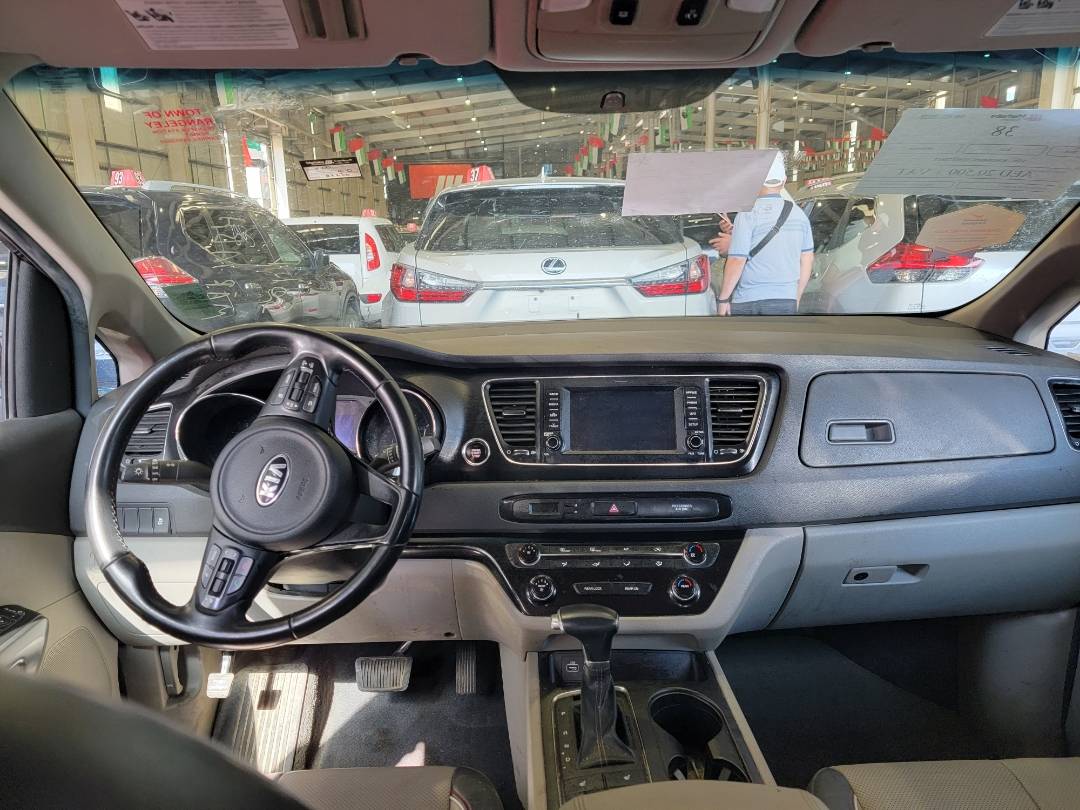 2018 KIA SEDONA — 82230 Miles — Lot 144135 — Main - Marhaba Auctions Used Cars - Image 8