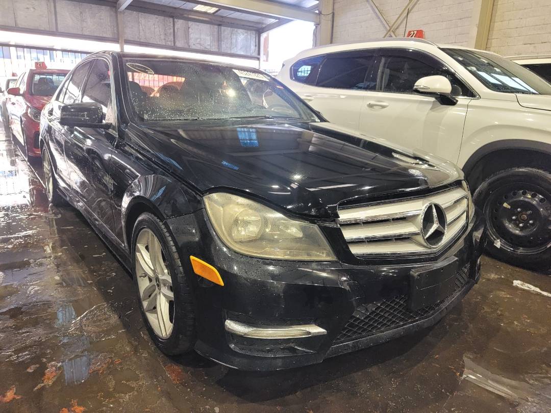 2013 MERCEDES BENZ C-250 — 216320 Miles — Lot DA766397 — Main - Marhaba Auctions Used Cars - Image 3