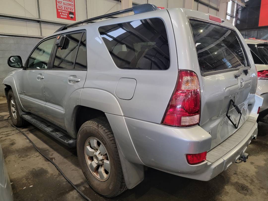 2005 TOYOTA 4RUNNER — 193 354 Miles — Lot 50065342 — Main - Marhaba Auctions Used Cars - Image 4