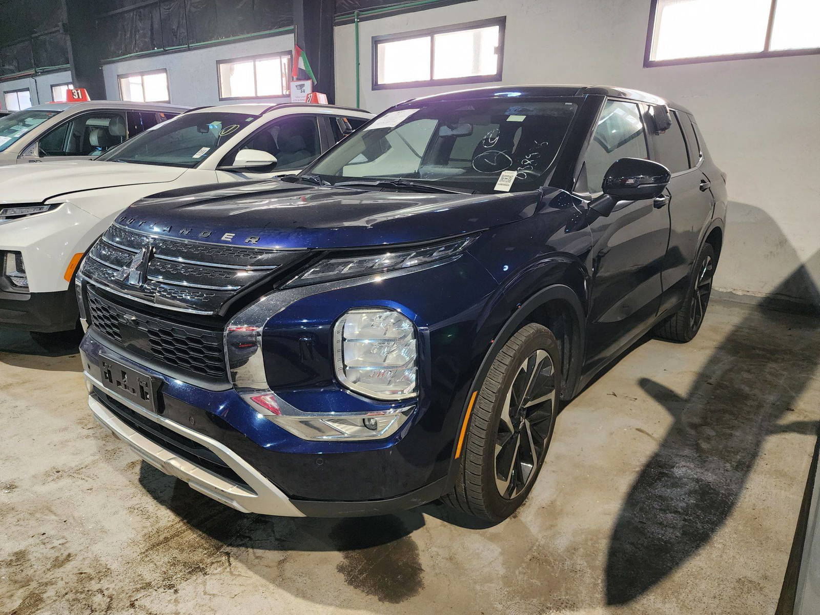 2022 MITSUBISHI OUTLANDER — 87336 Miles — Lot 74477274 — Main - Marhaba Auctions Used Cars - Image 3