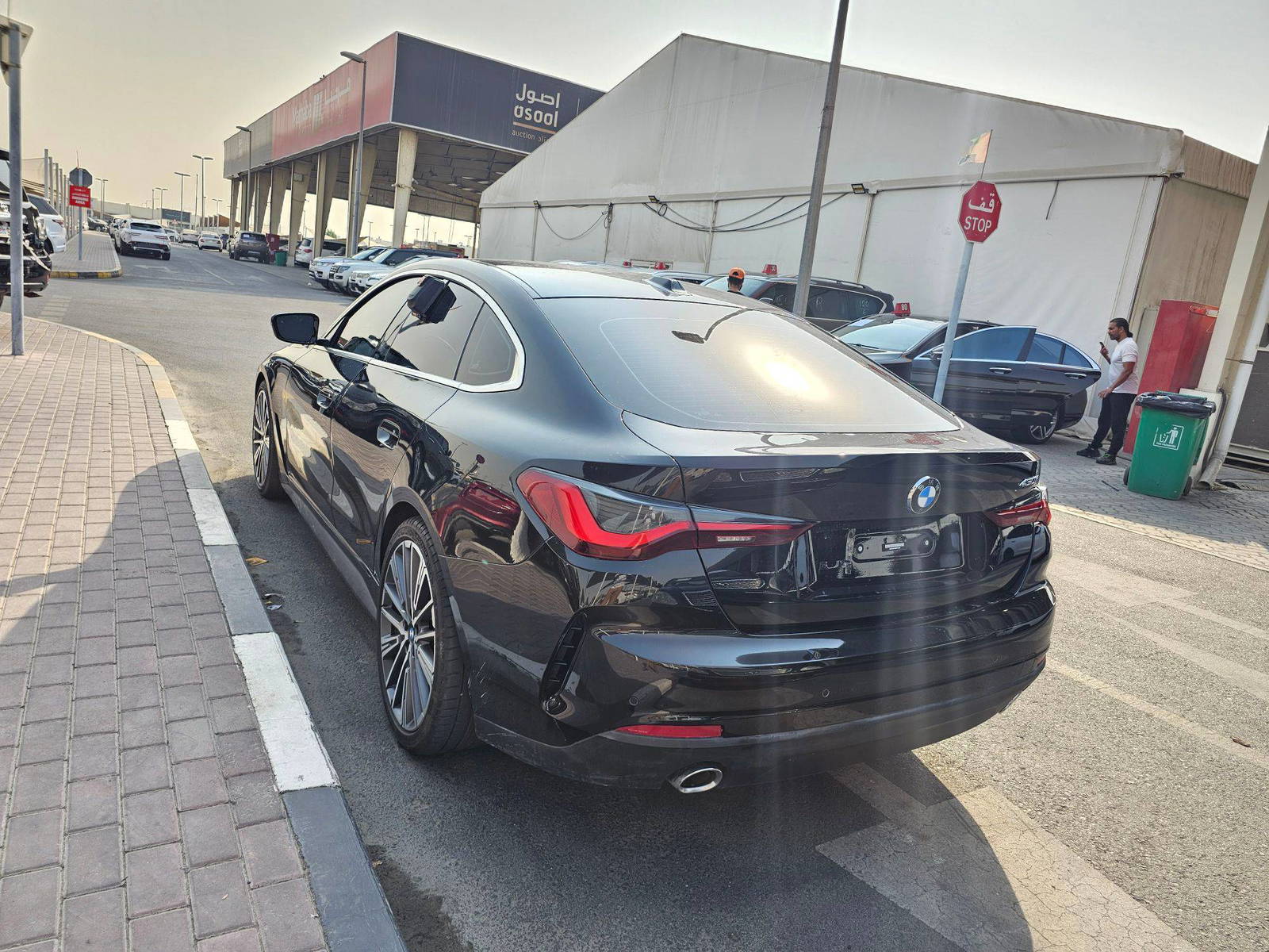 2024 BMW 430i — 29597 KM — Lot 6RFR10405 — Souq - Marhaba Auctions Used Cars - Image 4