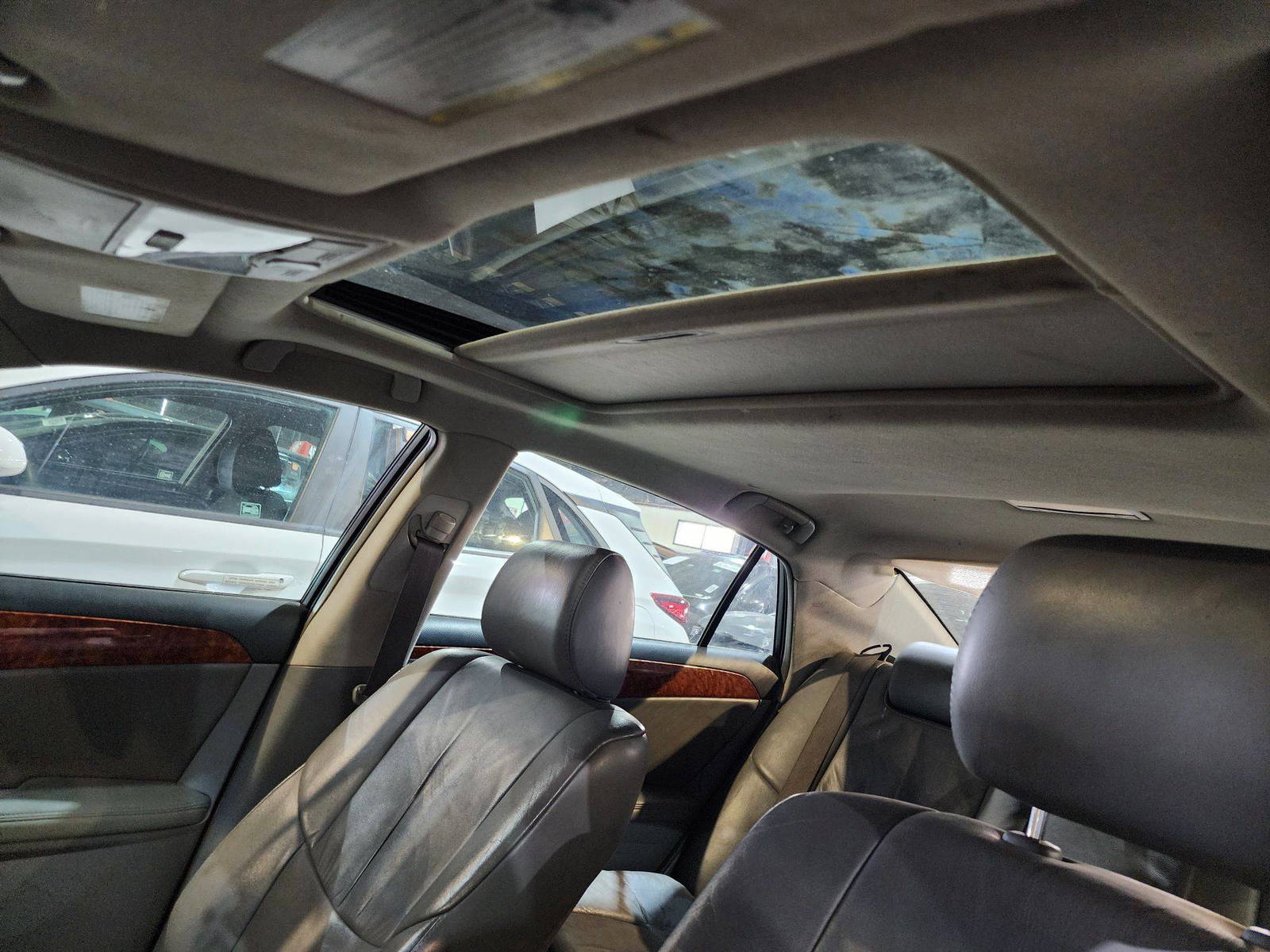 2005 TOYOTA AVALON — 232522 Miles — Lot 40745770 — Main - Marhaba Auctions Used Cars - Image 11