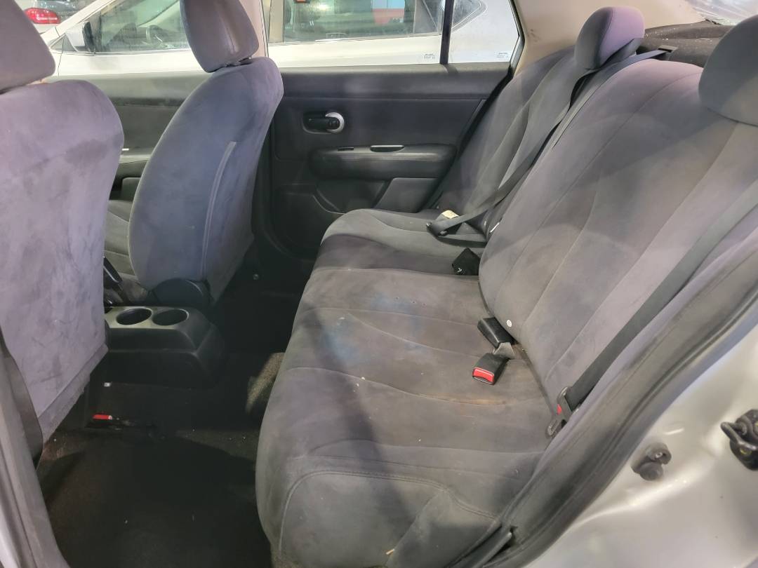 2009 NISSAN VERSA — 192834 Miles — Lot 39650063 — Souq - Marhaba Auctions Used Cars - Image 7