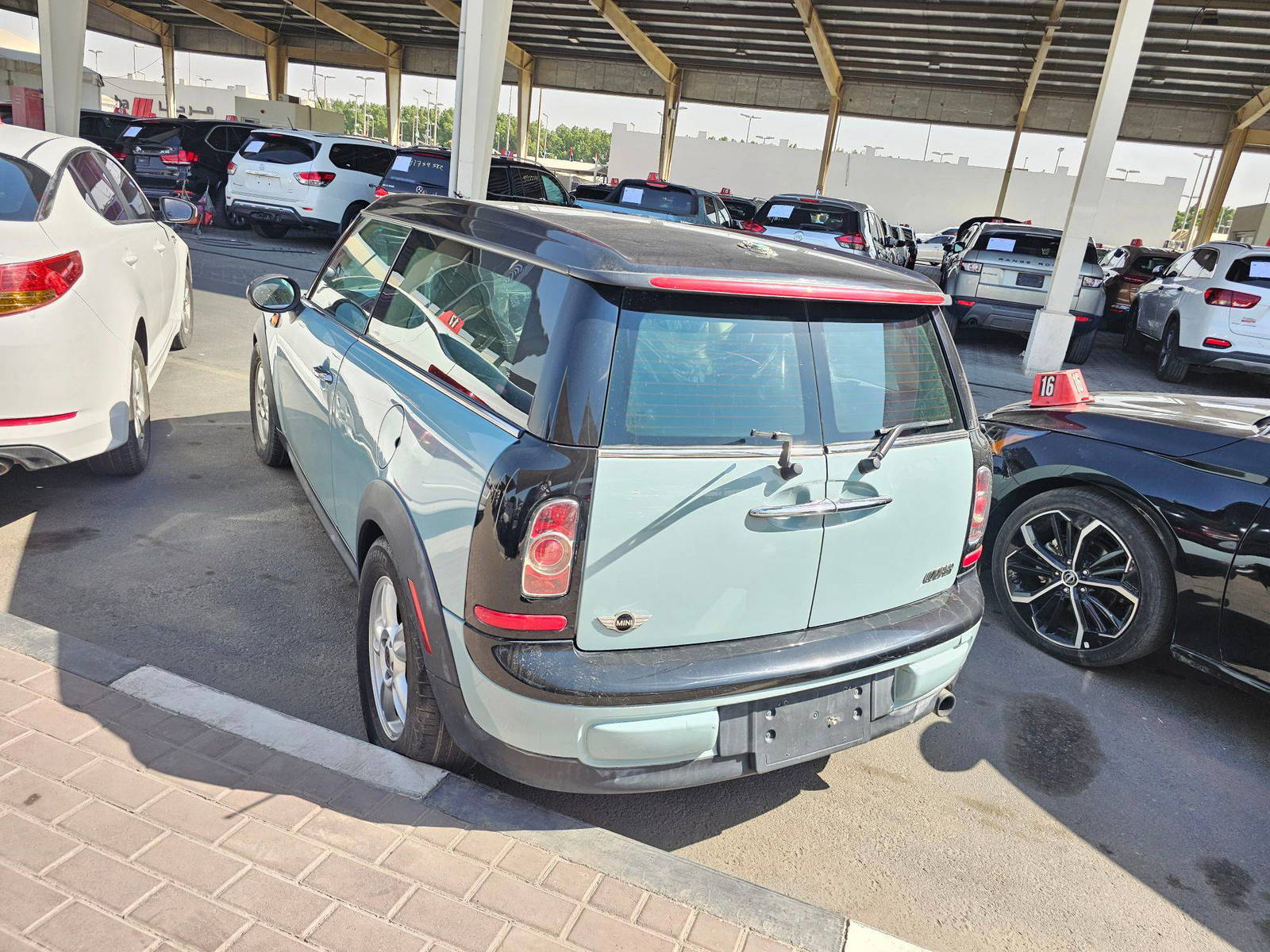 2013 MINI COOPER CLUBMAN — 130943 Miles — Lot 43558163 — Souq - Marhaba Auctions Used Cars - Image 5