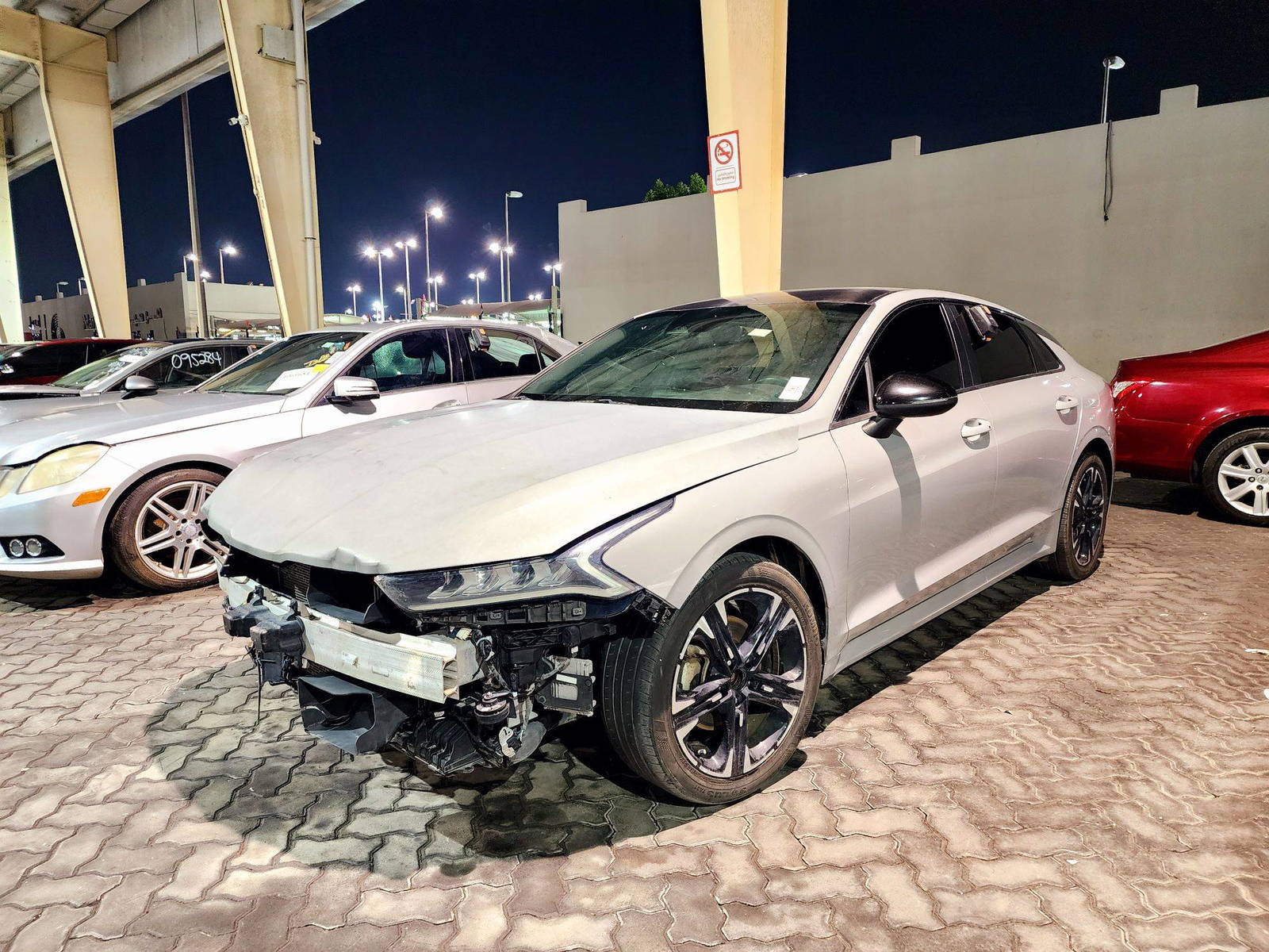 2021 KIA K5 — 106644 Miles — Lot MG025182 — Souq - Marhaba Auctions Used Cars - Image 5
