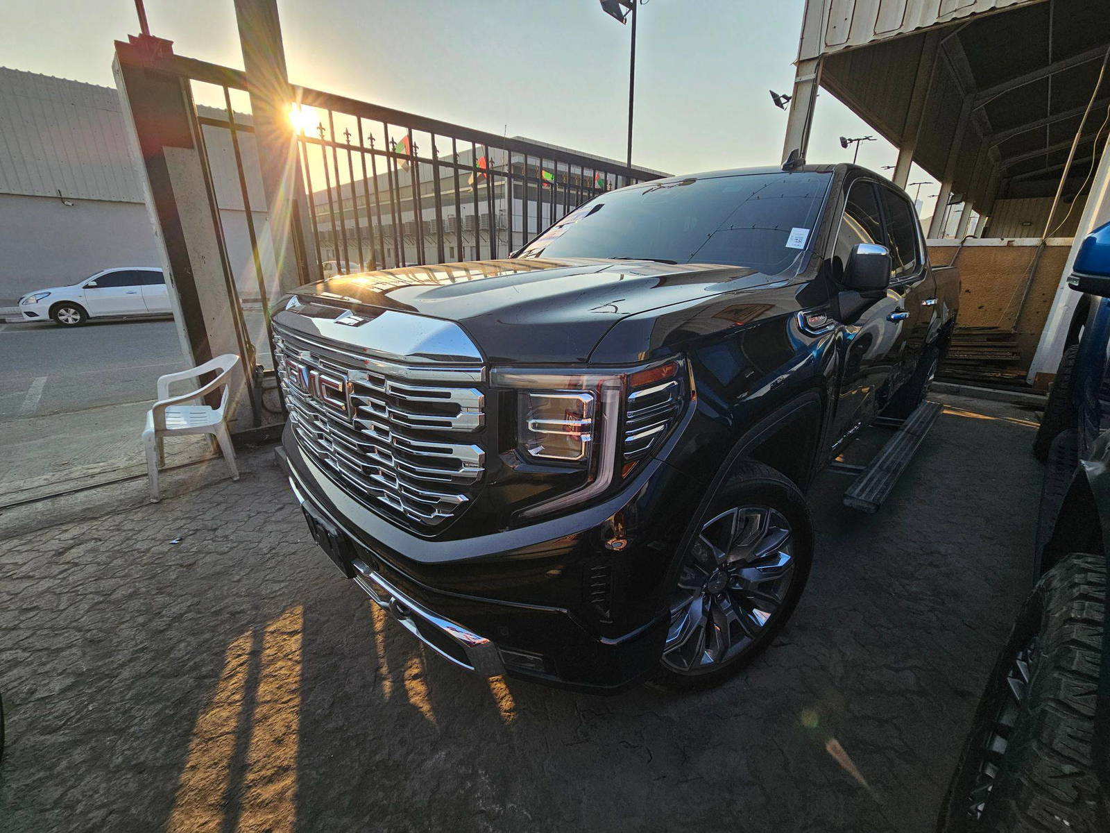 GMC SIERRA, 1500 DENALI 2023 - Marhaba Auction Used Cars - Image 4