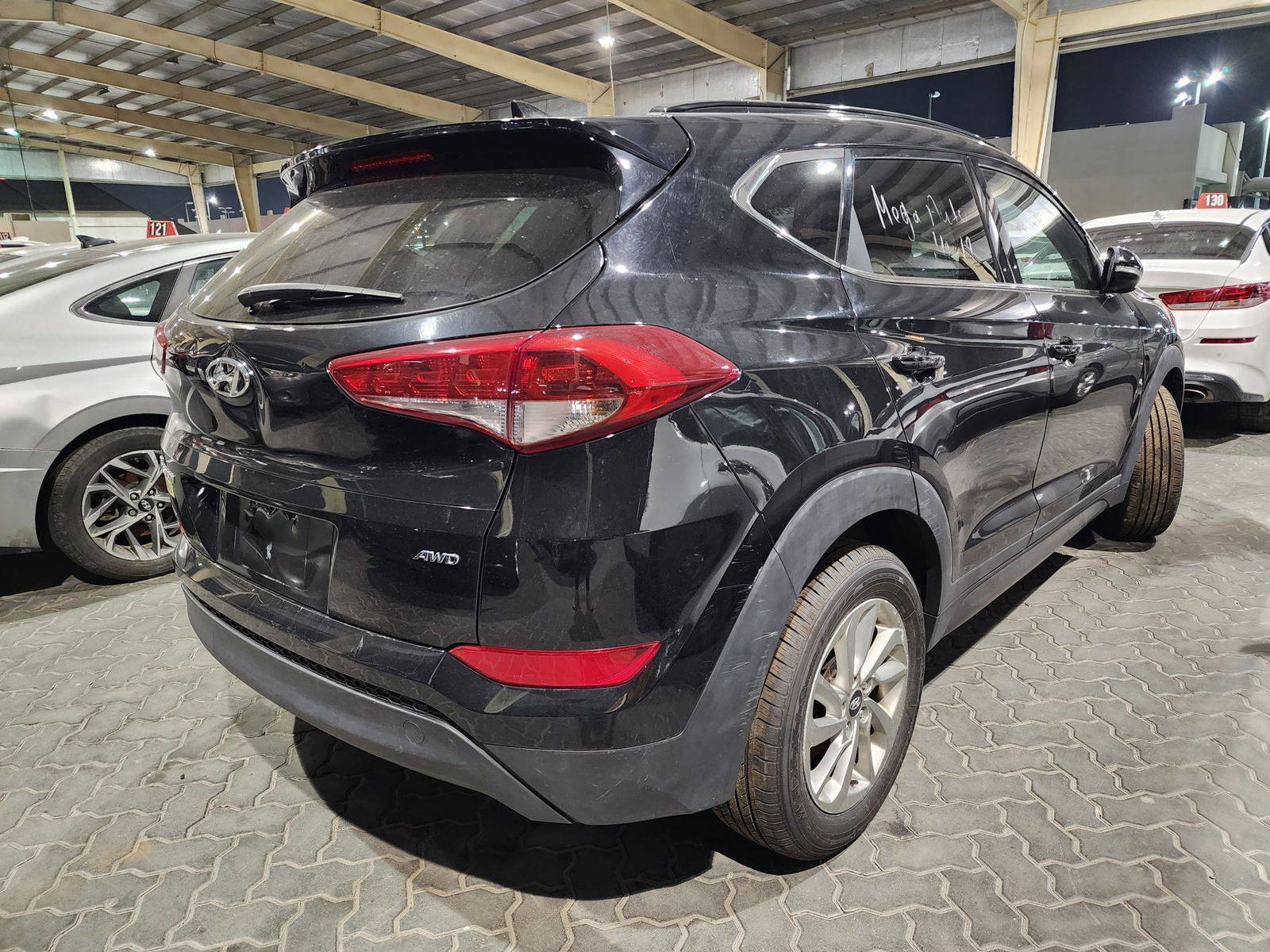 2016 HYUNDAI TUCSON — 100958 KM — Lot 42832454 — Souq - Marhaba Auctions Used Cars - Image 3