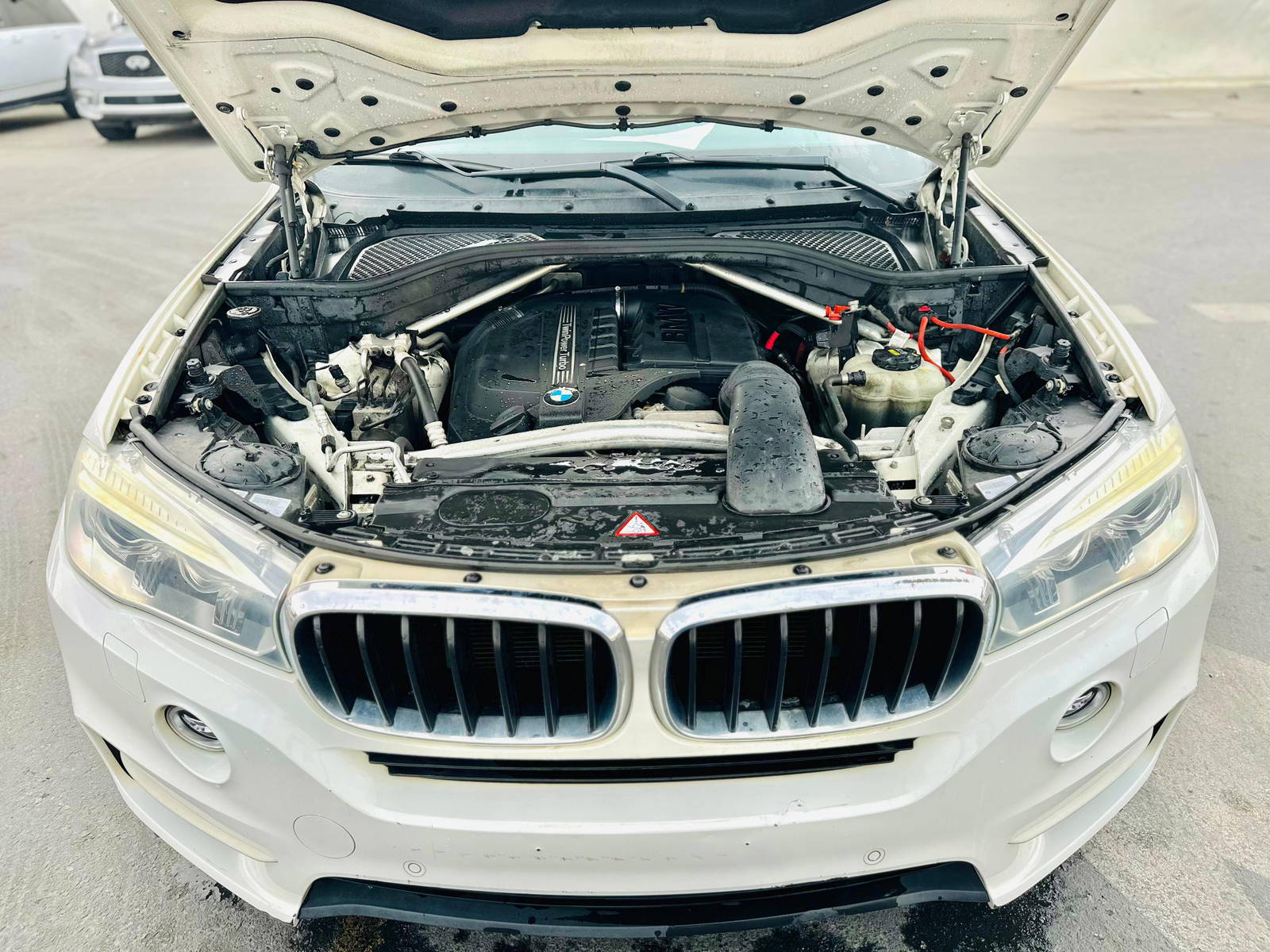 2016 BMW X 5 — 139128 Miles — Lot G0P34539 — Souq - Marhaba Auctions Used Cars - Image 14