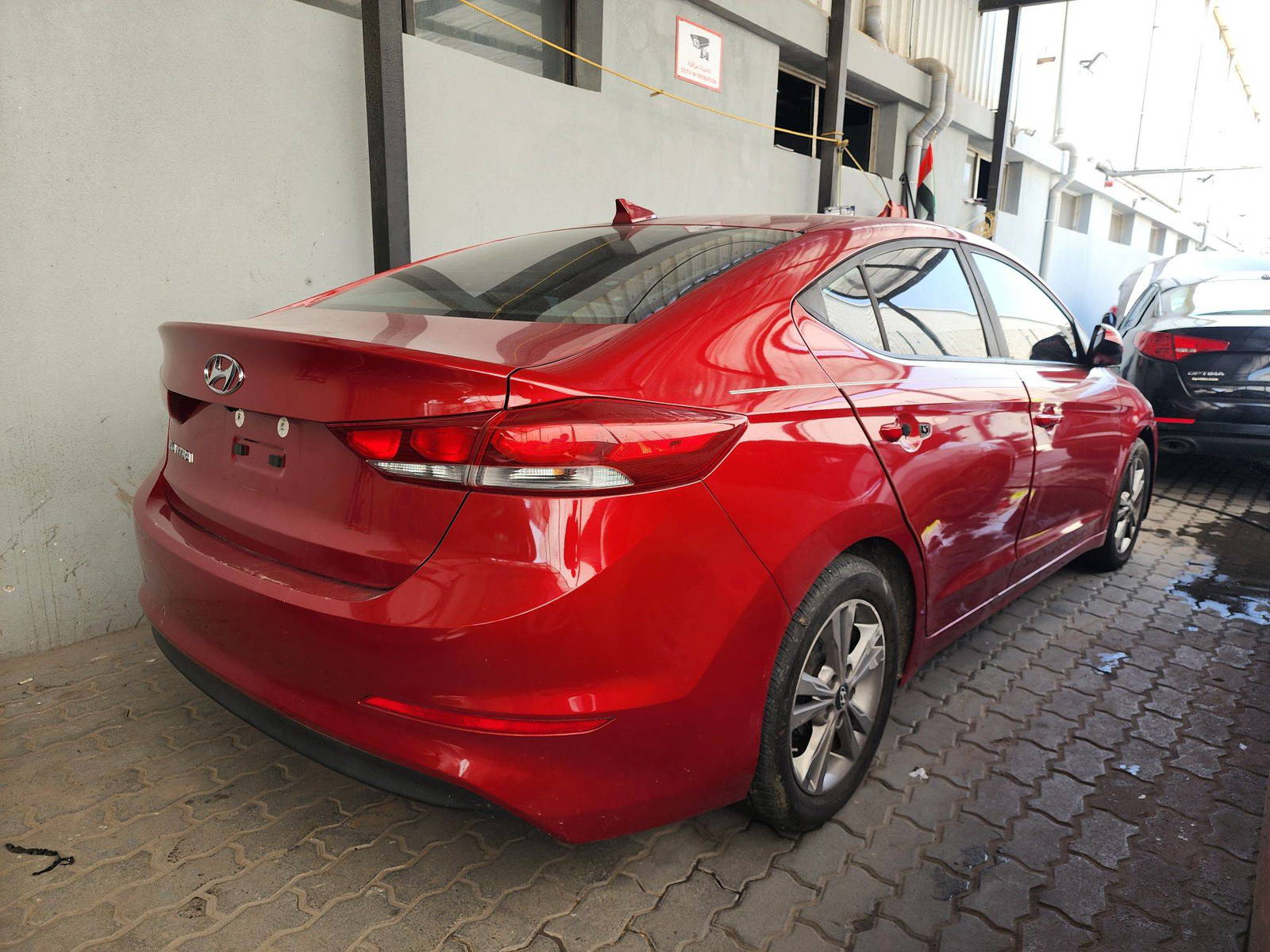2017 HYUNDAI ELANTRA — 109240 Miles — Lot 418640 — Al Quoz - Marhaba Auctions Used Cars - Image 5