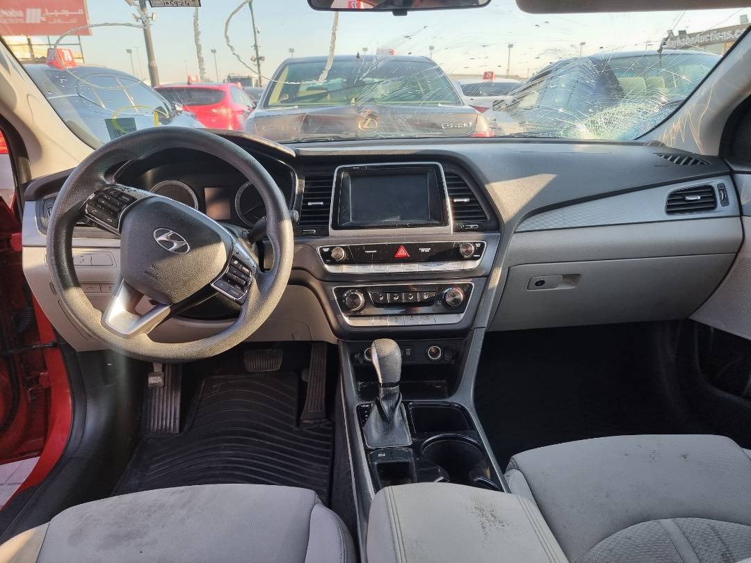 2018 HYUNDAI SONATA — 105925 Miles — Lot 215478 — Ind. 12 - Marhaba Auctions Used Cars - Image 8