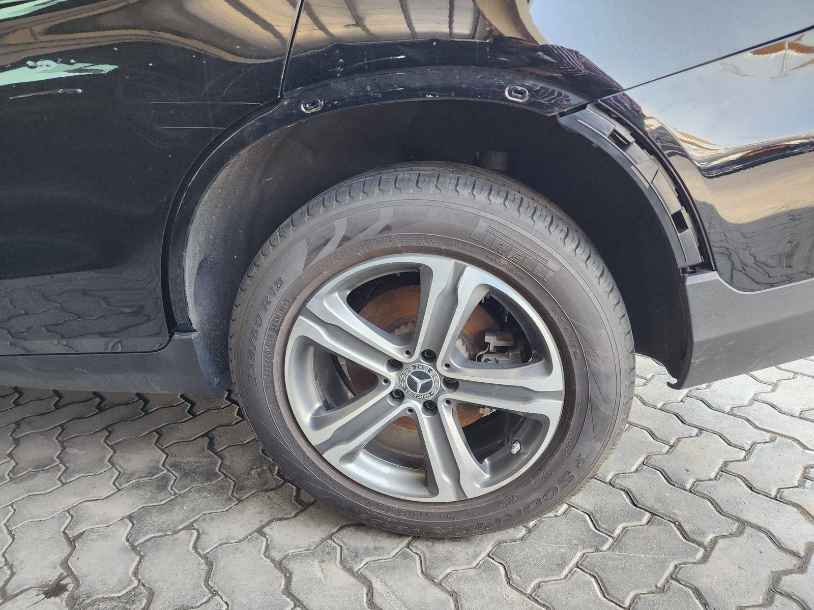 2019 MERCEDES BENZ GLC-300 — 37394 Miles — Lot 85082 — Souq - Marhaba Auctions Used Cars - Image 11