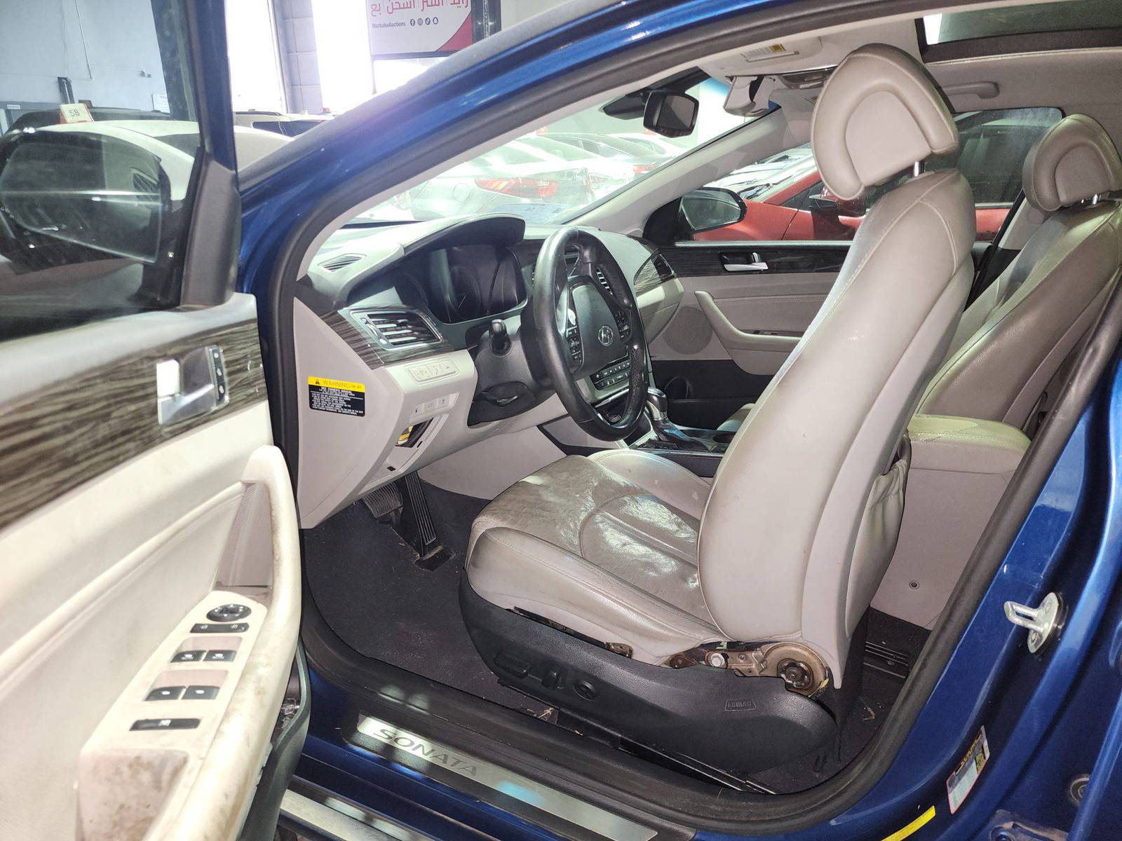 2015 HYUNDAI SONATA — 133087 Miles — Lot 5860458 — Al Quoz - Marhaba Auctions Used Cars - Image 5