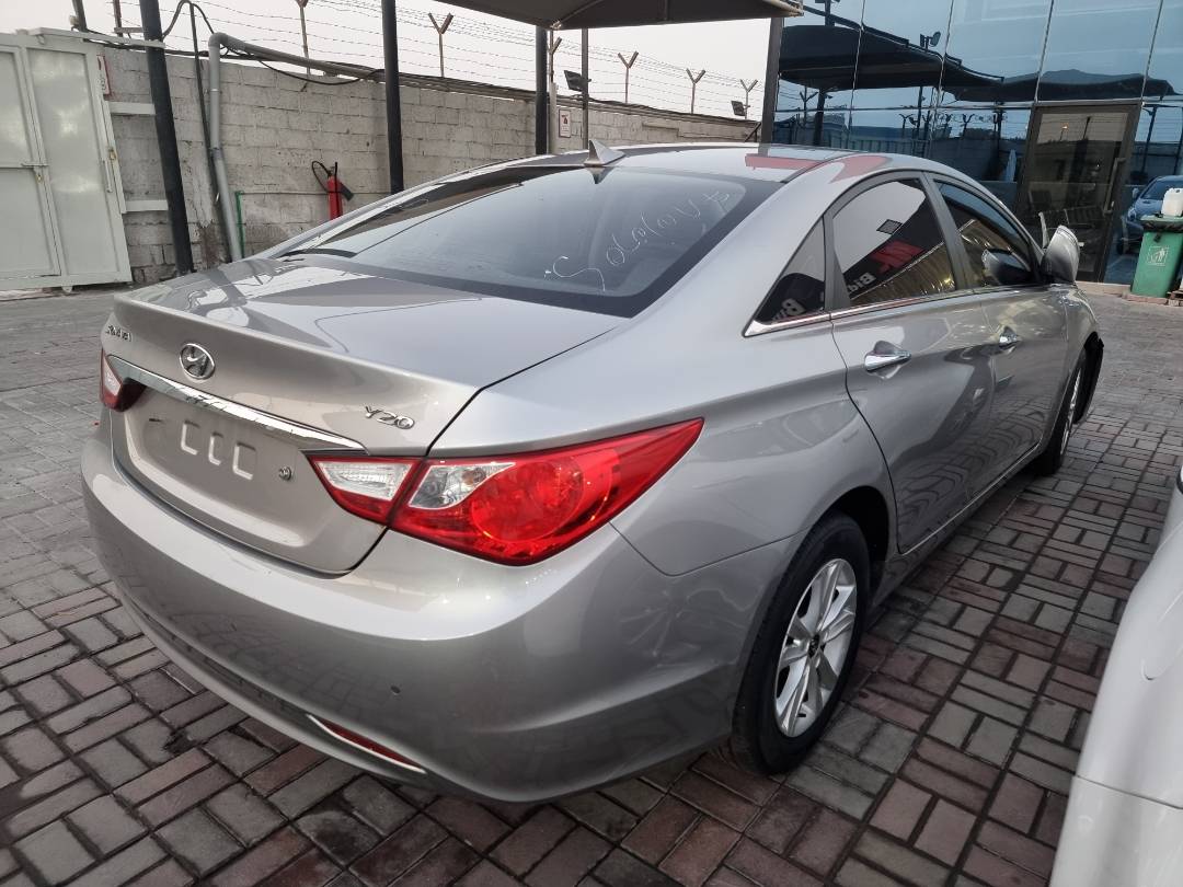2012 HYUNDAI SONATA — 109856 KM — Lot 215487 — Ind. 12 - Marhaba Auctions Used Cars - Image 4