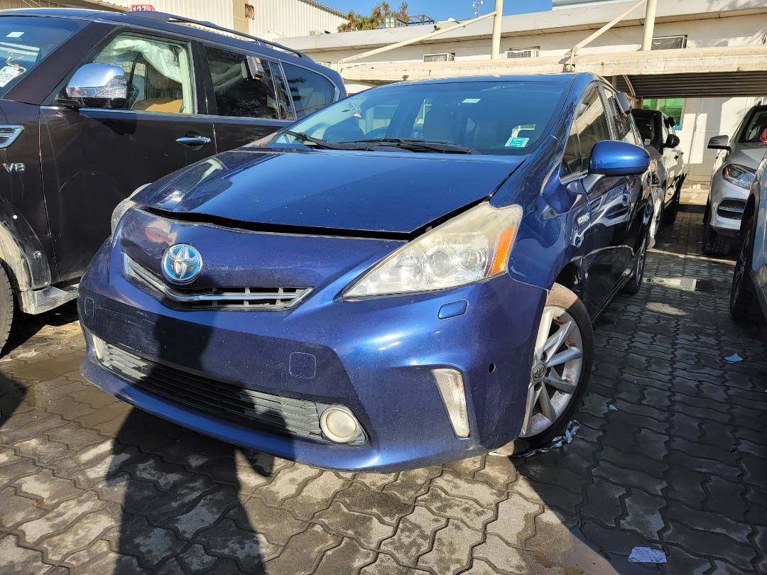 2014 TOYOTA PRIUS — 364617 Miles — Lot 7EJ002917 — Main - Marhaba Auctions Used Cars - Image 5