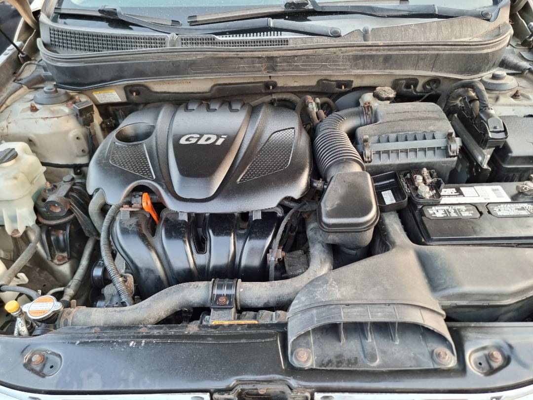 2011 HYUNDAI SONATA — 220064 Miles — Lot H269704 — Ind. 12 - Marhaba Auctions Used Cars - Image 8
