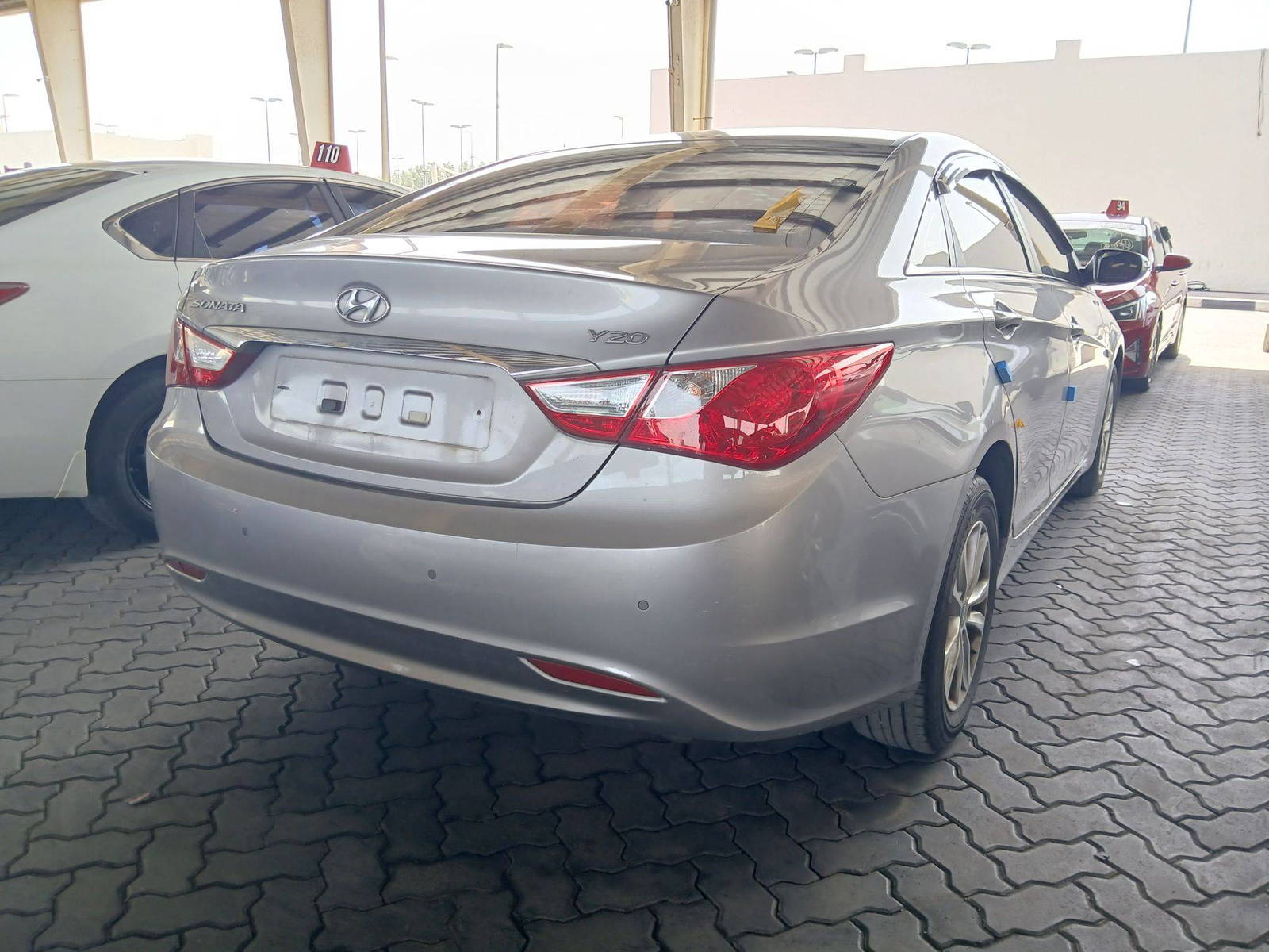 2011 HYUNDAI SONATA — 190470 KM — Lot 190807 — Souq - Marhaba Auctions Used Cars - Image 5