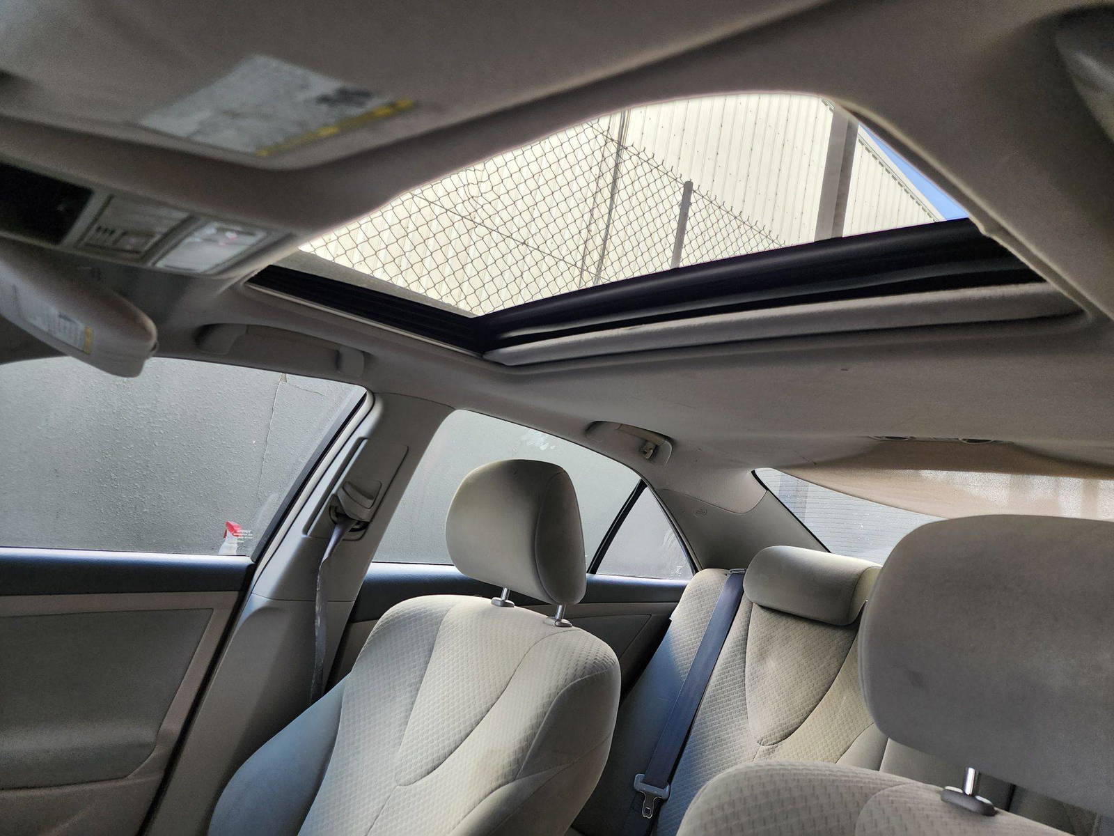 2009 TOYOTA CAMRY — 204044 Miles — Lot 79702354 — Al Quoz - Marhaba Auctions Used Cars - Image 10