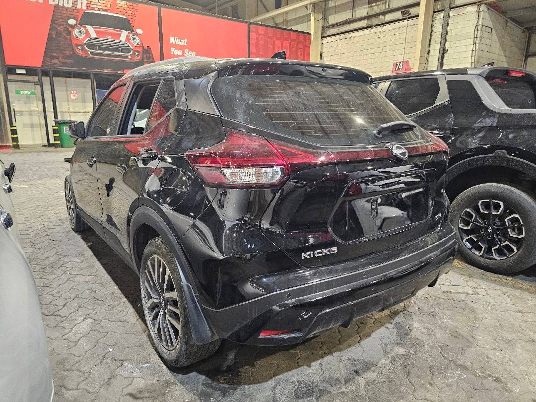 NISSAN KICKS