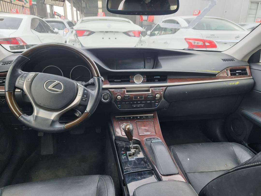 2013 LEXUS ES 350 — 188143 Miles — Lot 080485 — Main - Marhaba Auctions Used Cars - Image 7