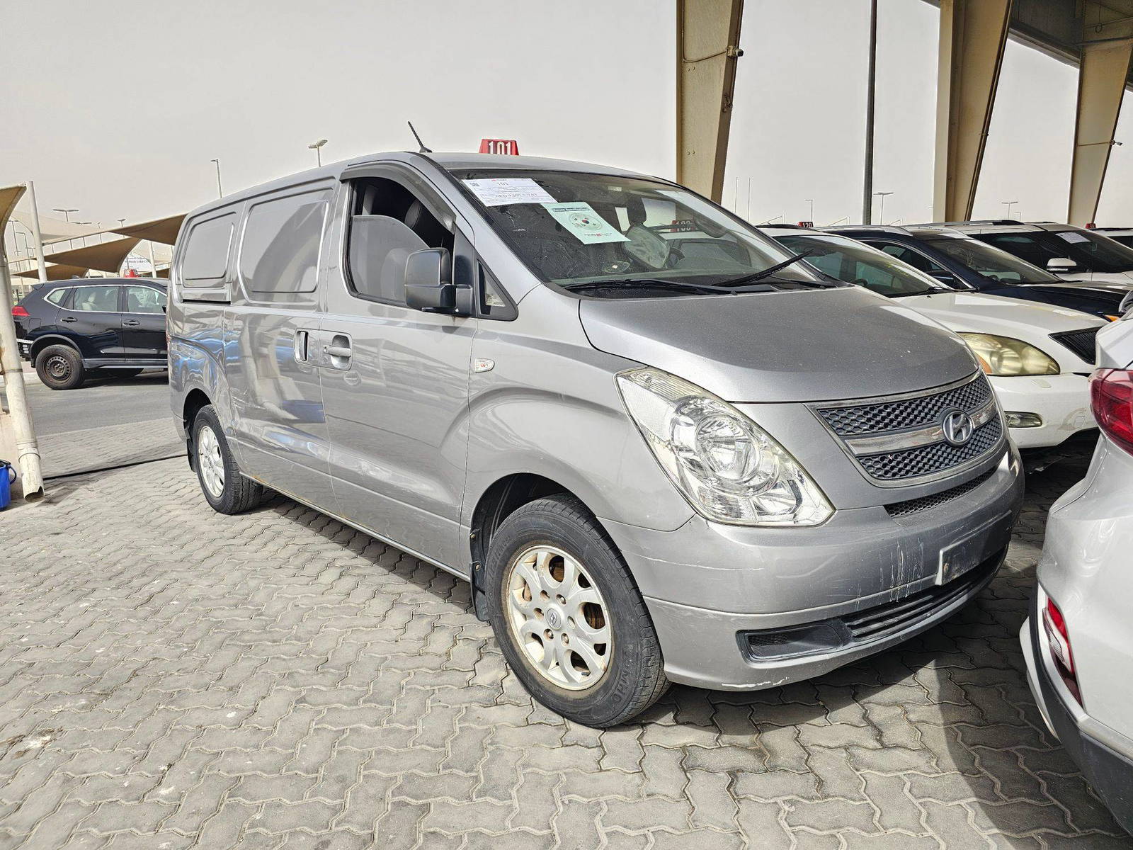 HYUNDAI GRAND STAREX 2011 - Marhaba Auction Used Cars - Image 5