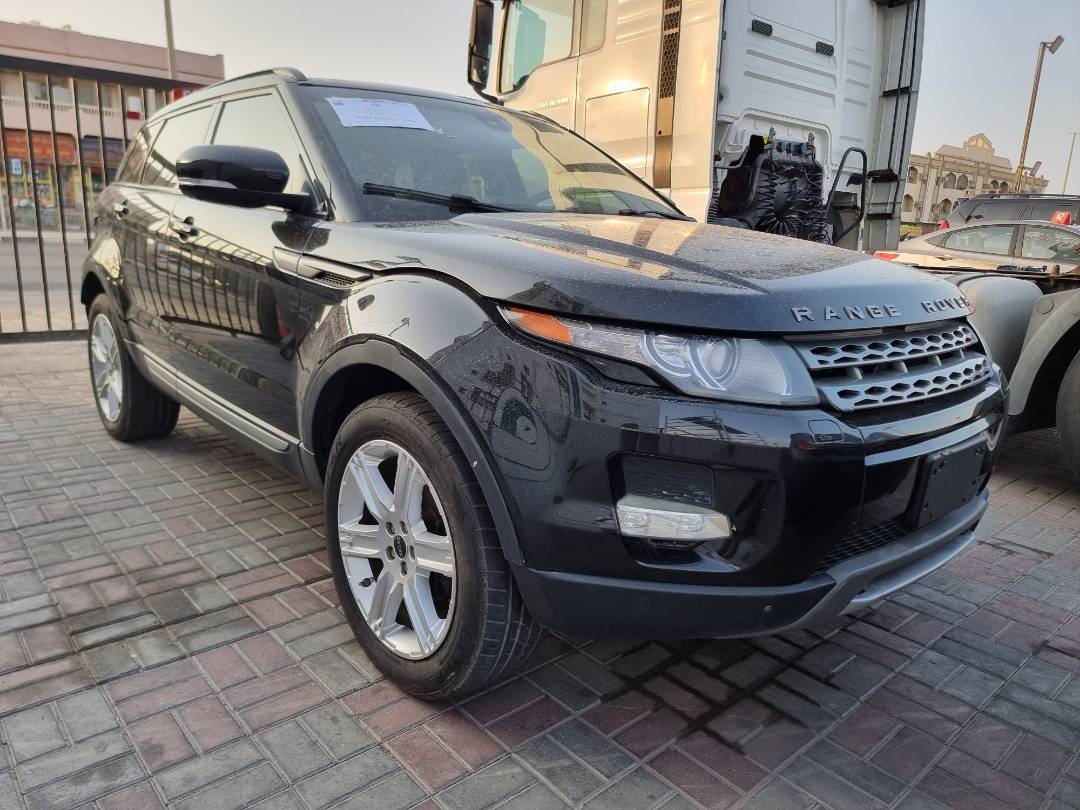 2012 RANGE ROVER EVOQUE — 198009 Miles — Lot H680233 — Souq - Marhaba Auctions Used Cars - Image 3