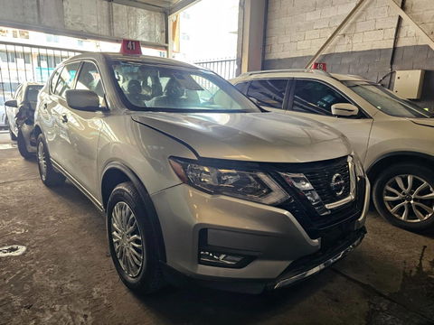 2016 NISSAN ROGUE at Marhaba Auctions