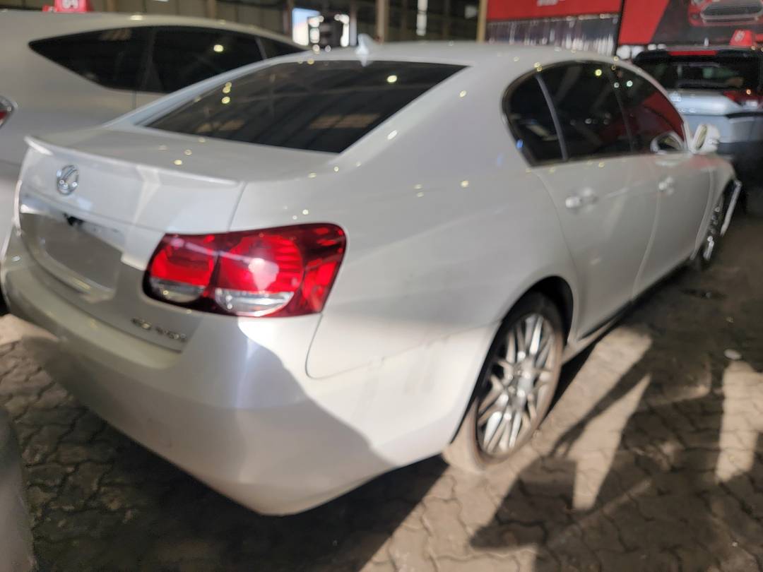 2011 LEXUS GS 350 — 181152 Miles — Lot B0051232 — Main - Marhaba Auctions Used Cars - Image 4