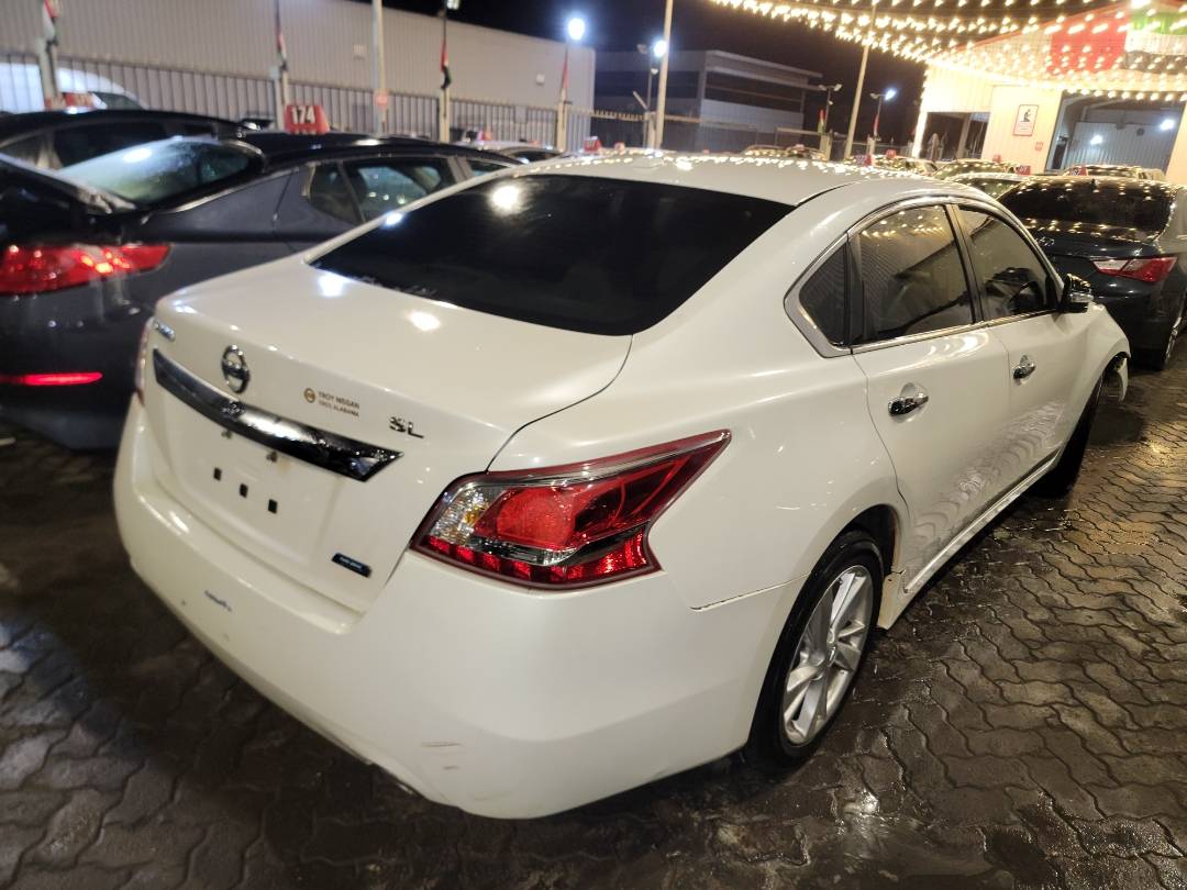 2013 NISSAN ALTIMA — 217246 Miles — Lot 69129243 - Marhaba Auctions Used Cars - Image 4