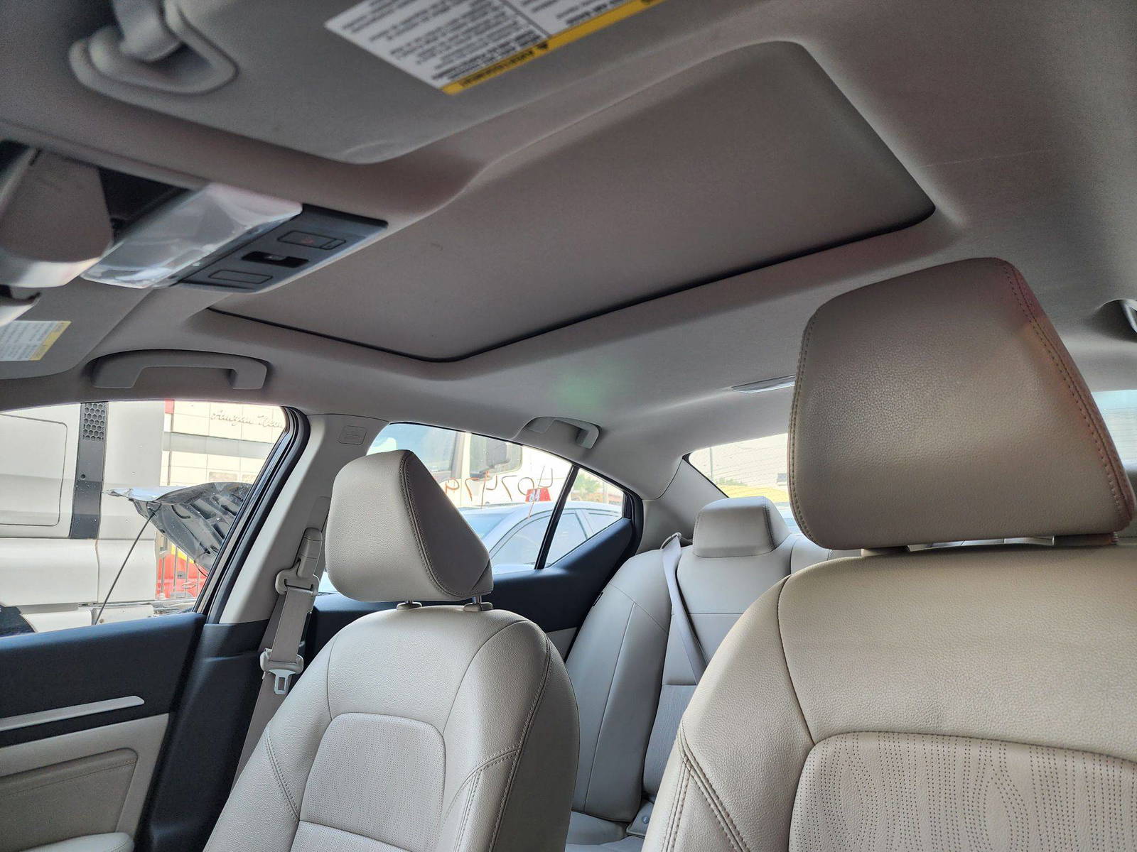 2022 NISSAN ALTIMA — 16221 Miles — Lot 320949 — Al Quoz - Marhaba Auctions Used Cars - Image 9