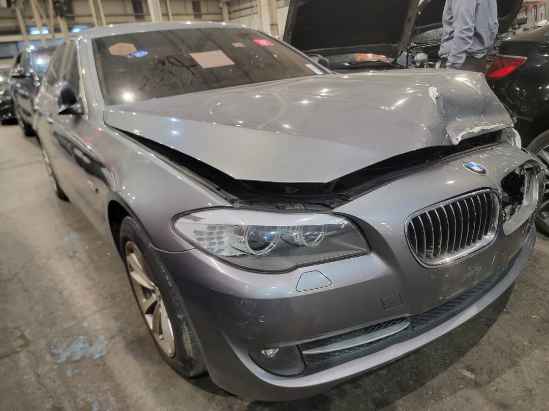 2010 BMW 528i — 131004 KM — Lot 0AC567701 — Main - Marhaba Auctions Used Cars - Image 4